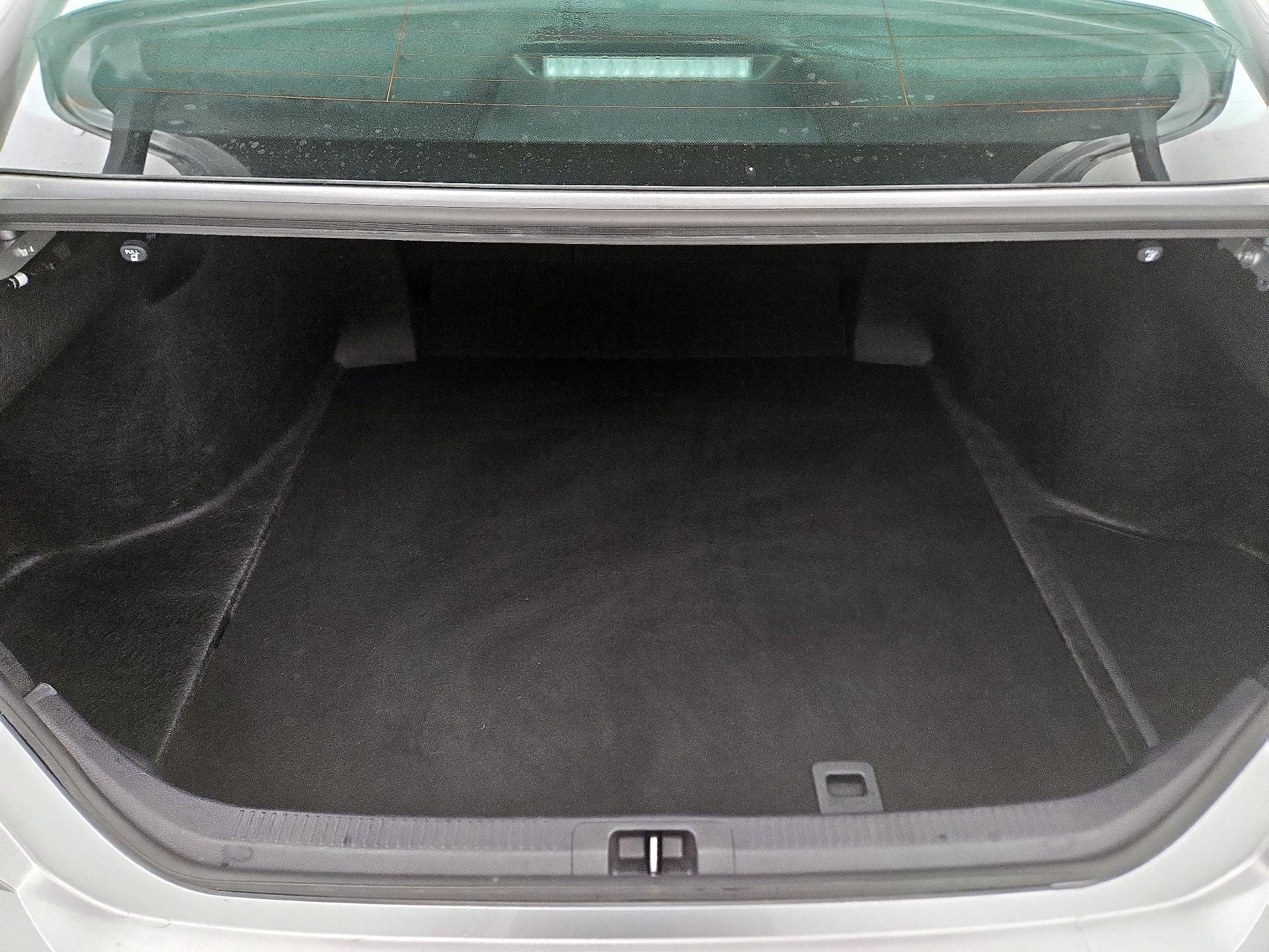 Thumbnail: 2025 Toyota Camry - 20