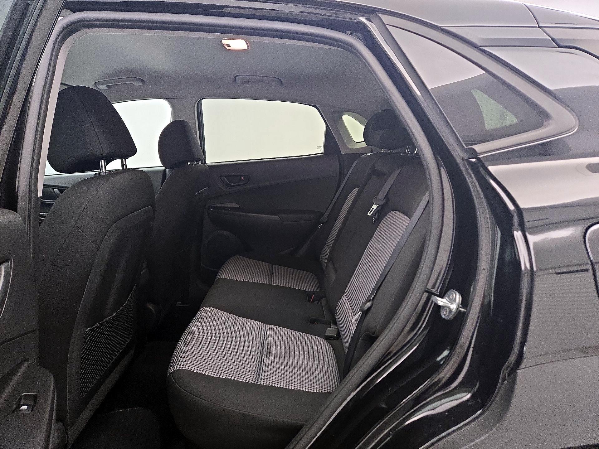 Thumbnail: 2021 Hyundai Kona - 19