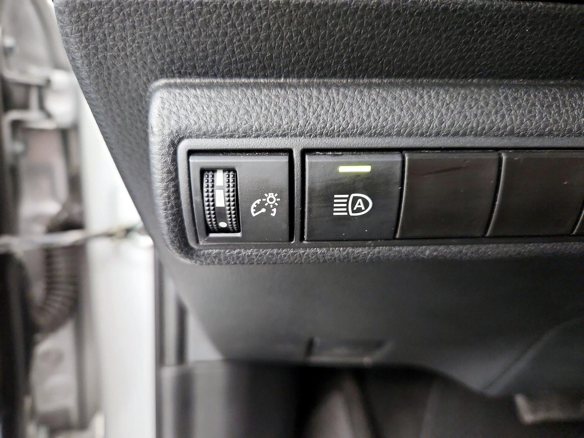 Thumbnail: 2023 Toyota Corolla - 13