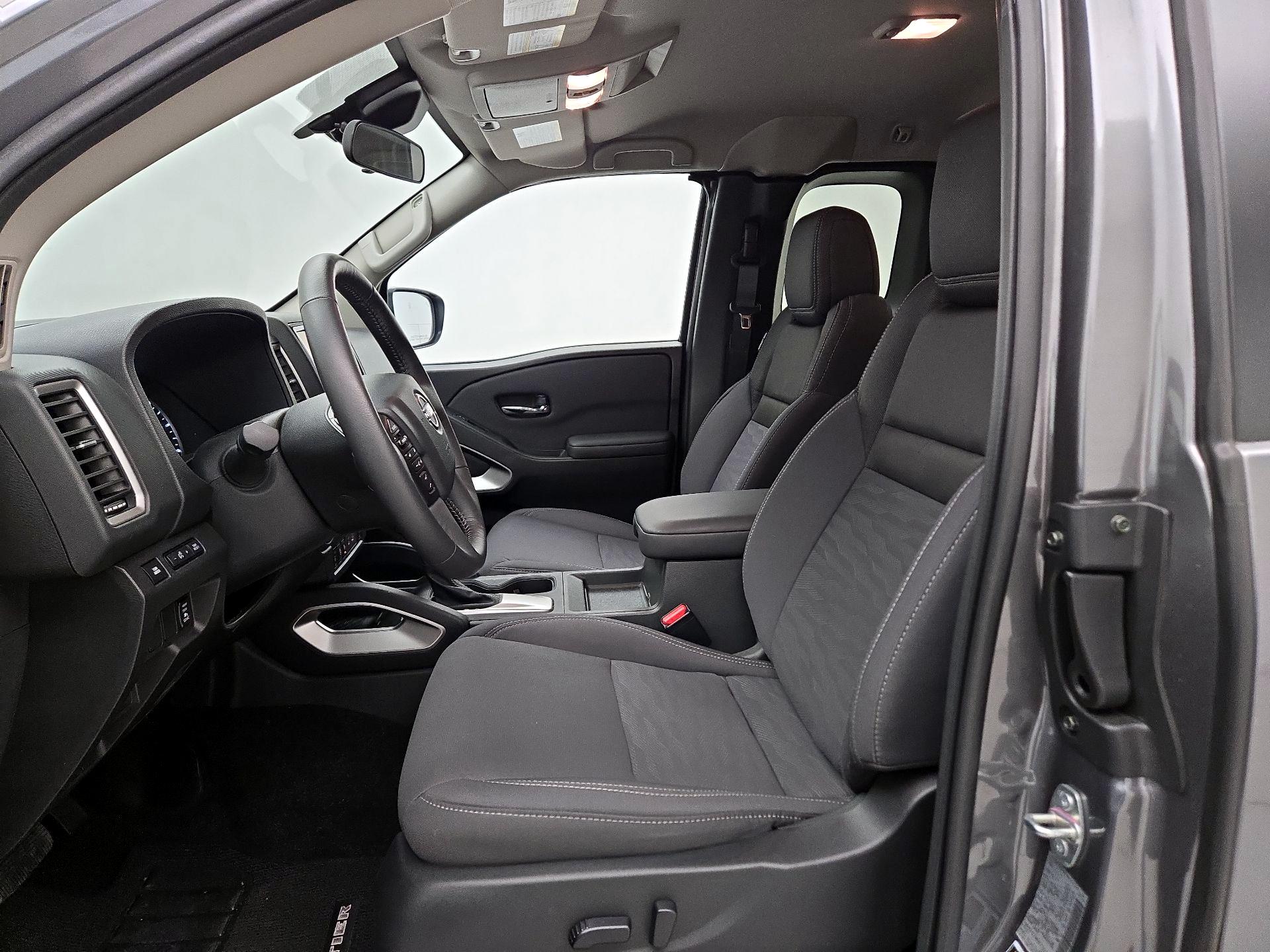 Thumbnail: 2024 Nissan Frontier - 11