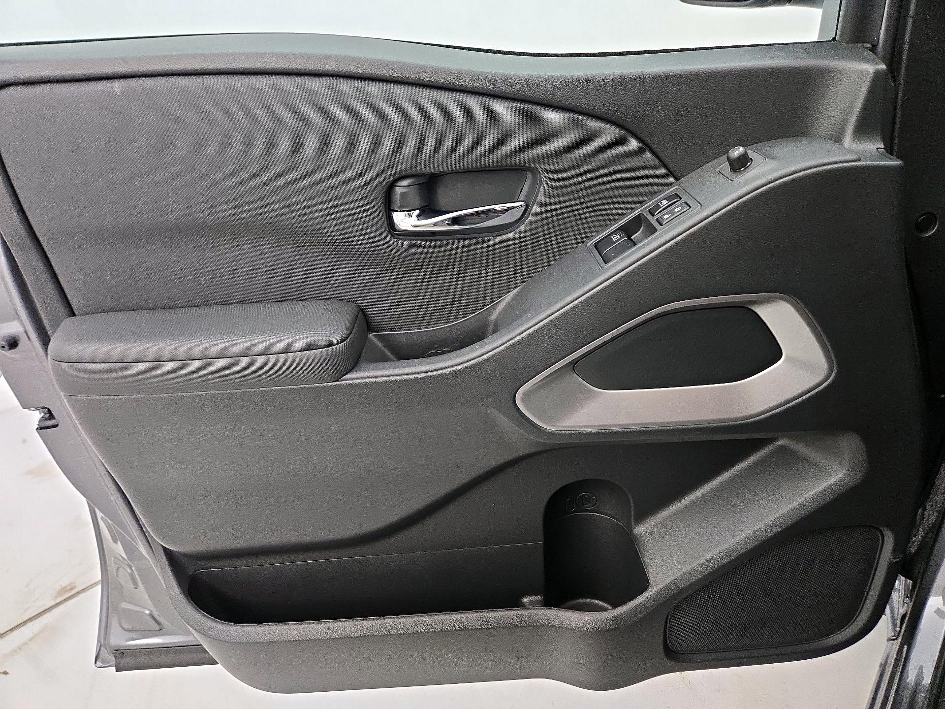 Thumbnail: 2024 Nissan Frontier - 12