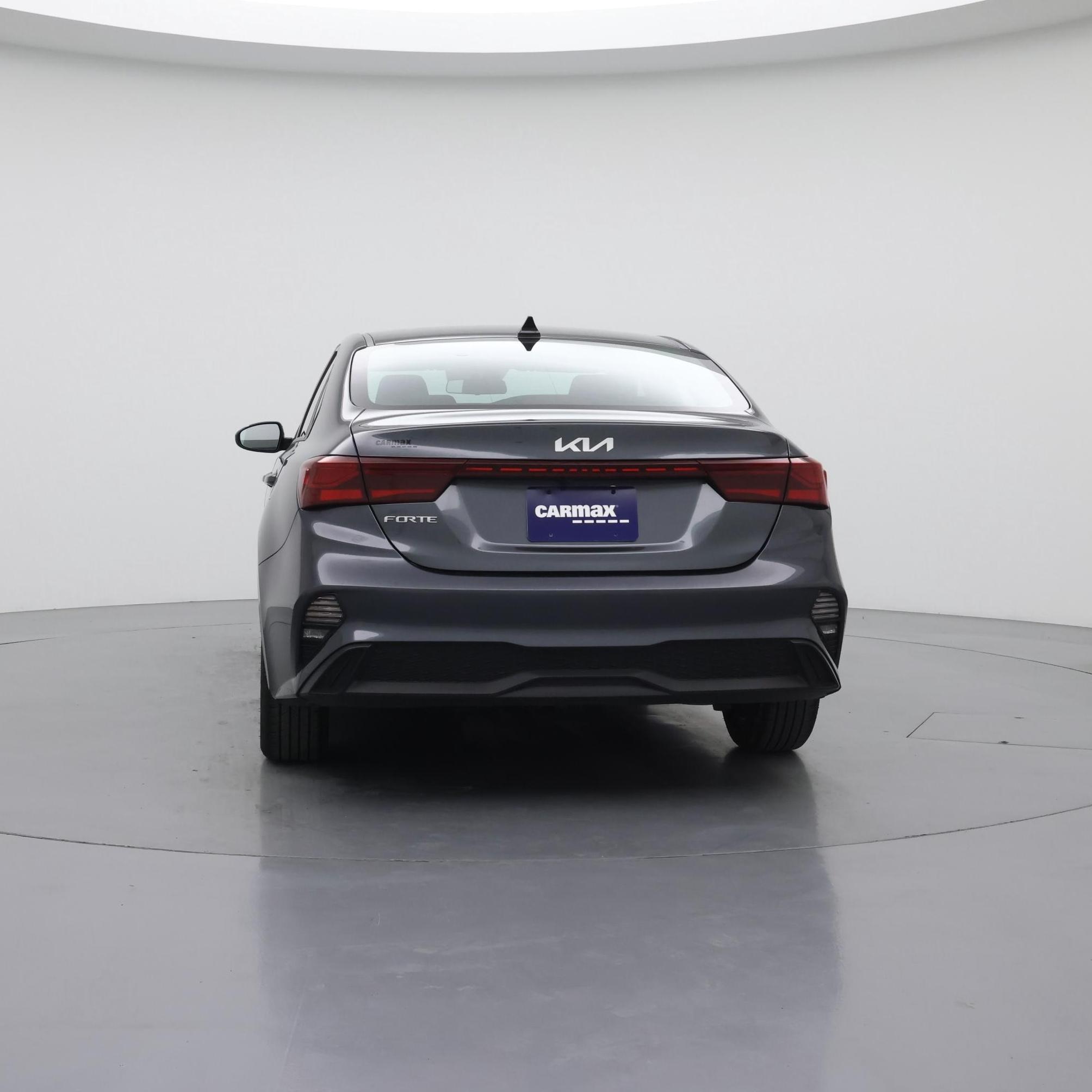 Thumbnail: 2024 Kia Forte - 6