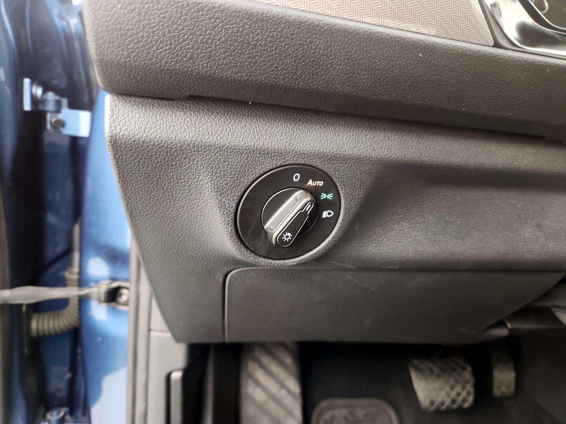 Thumbnail: 2020 Volkswagen Jetta - 13