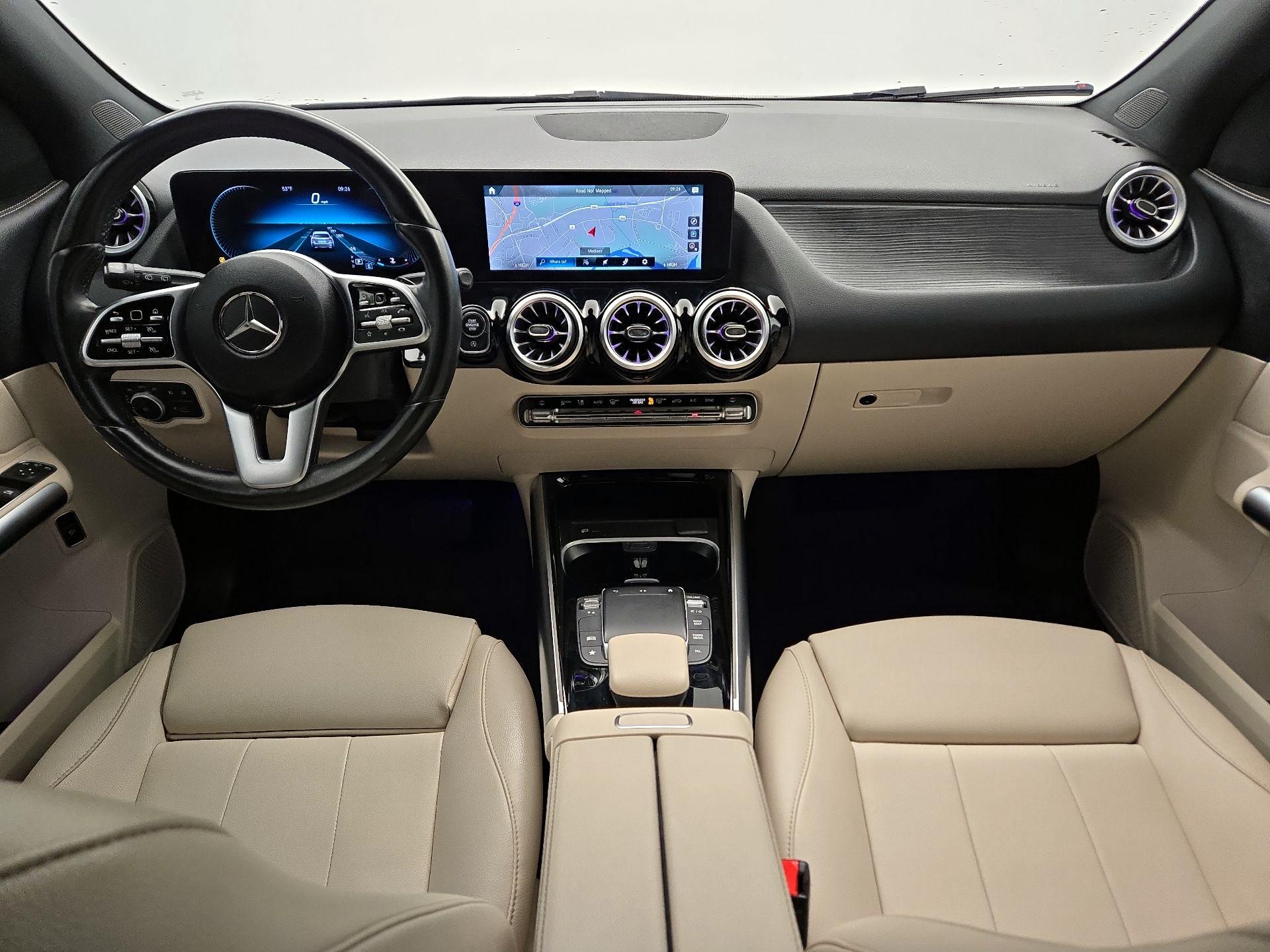 Thumbnail: 2023 Mercedes-Benz GLA - 9