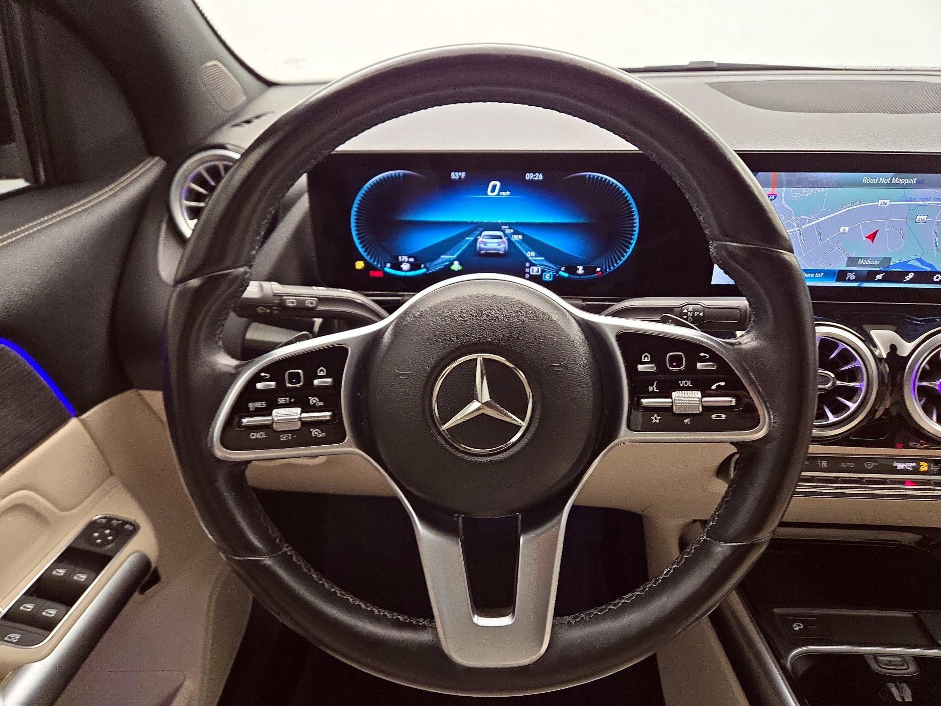 Thumbnail: 2023 Mercedes-Benz GLA - 10