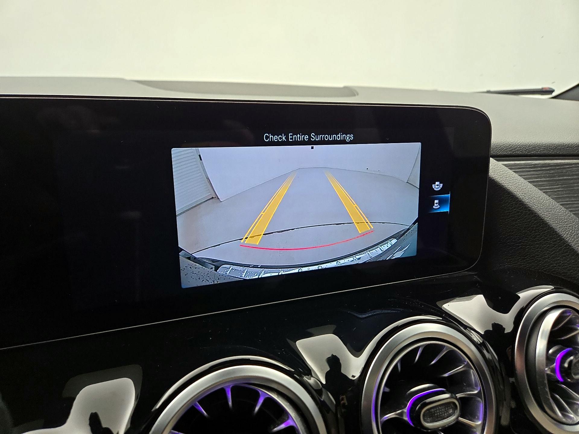 Thumbnail: 2023 Mercedes-Benz GLA - 15