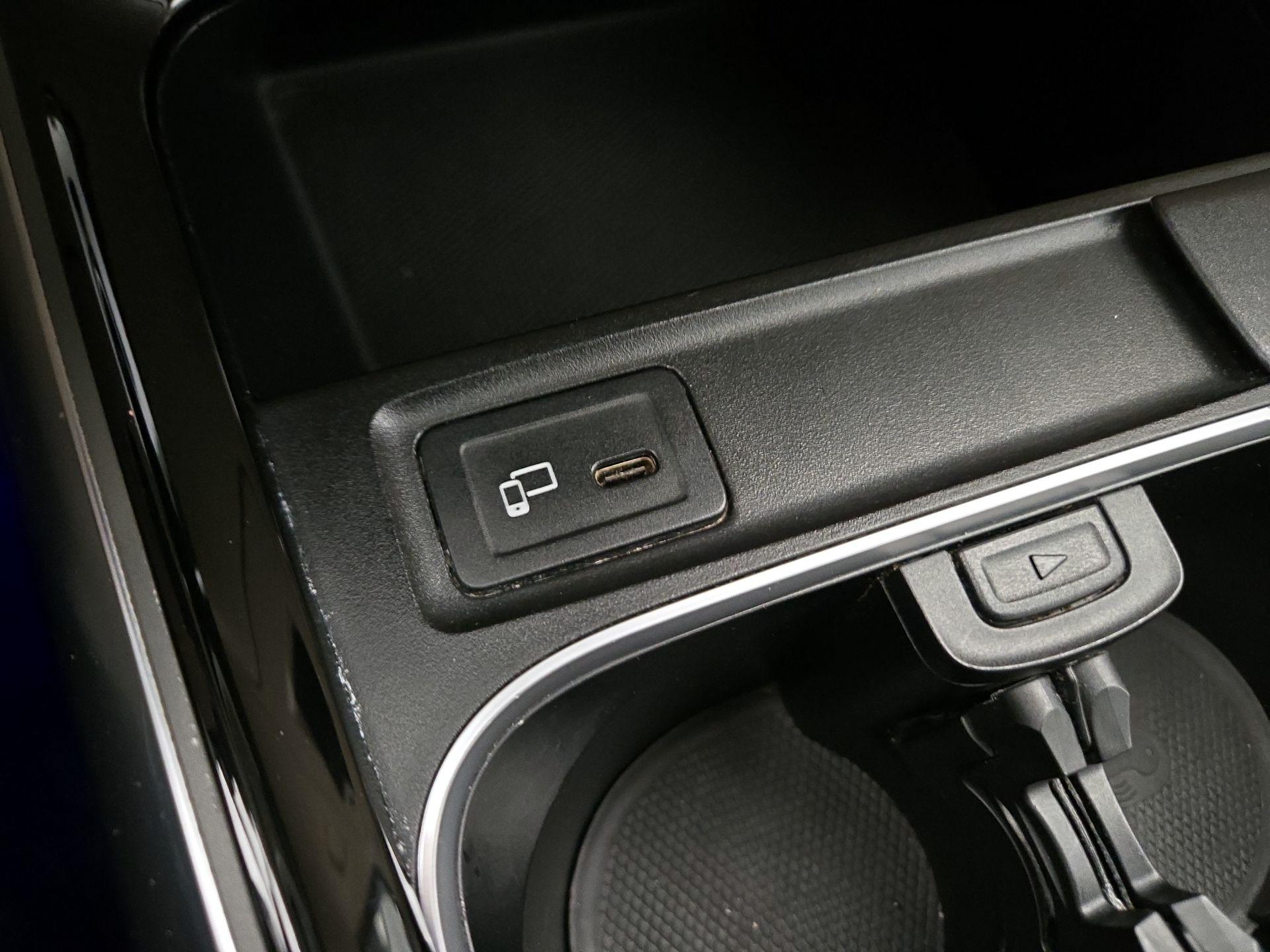 Thumbnail: 2023 Mercedes-Benz GLA - 19