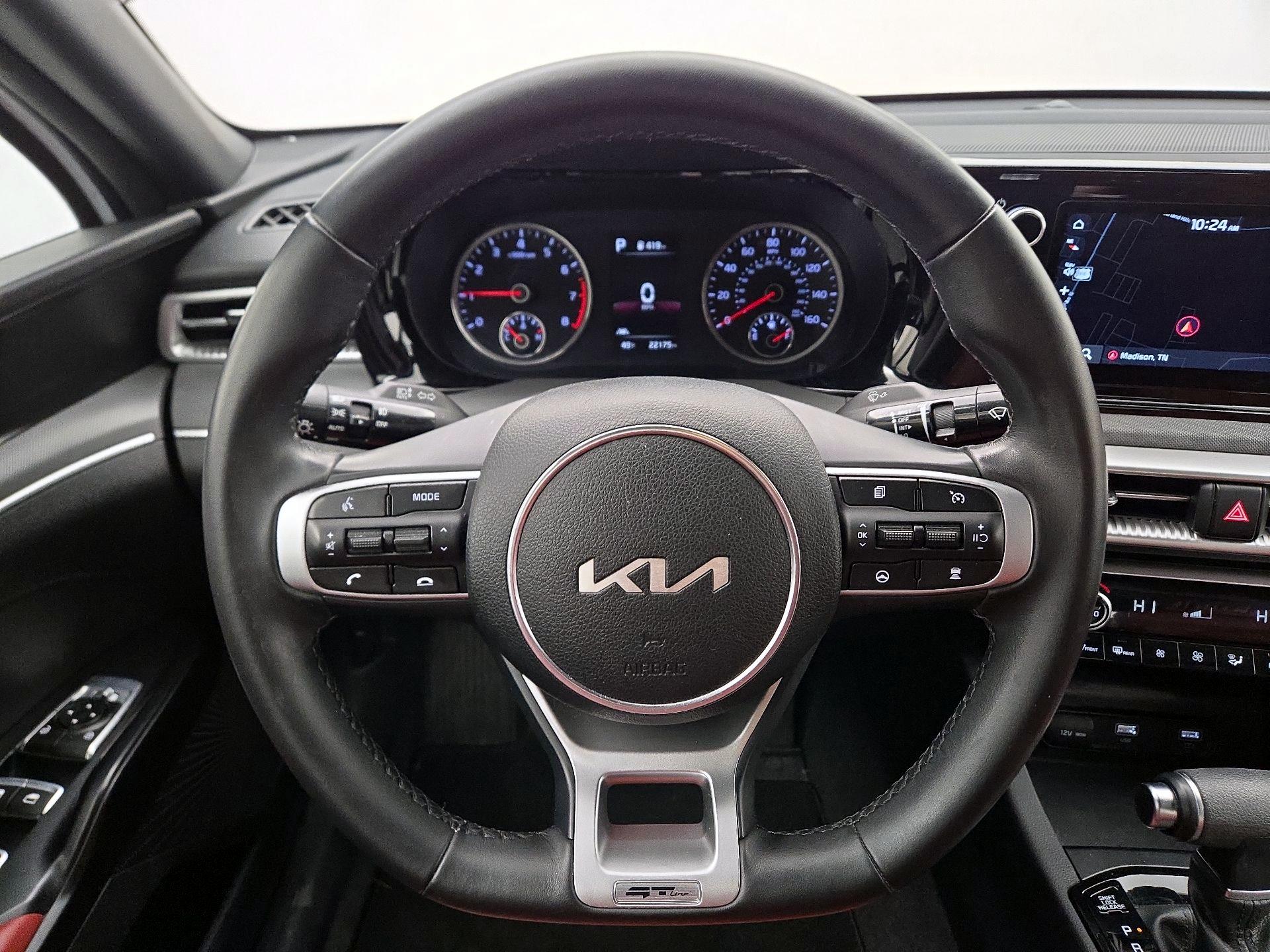 Thumbnail: 2023 Kia K5 - 10