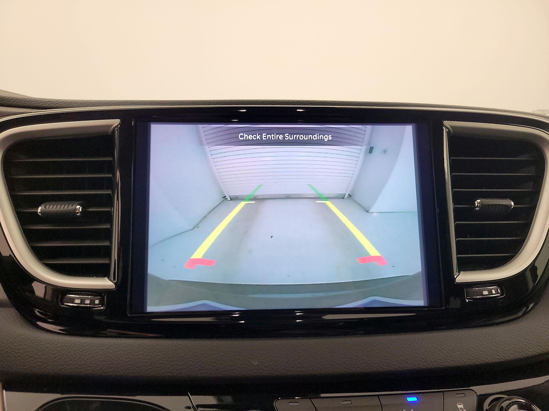 Thumbnail: 2024 Chrysler Pacifica - 14