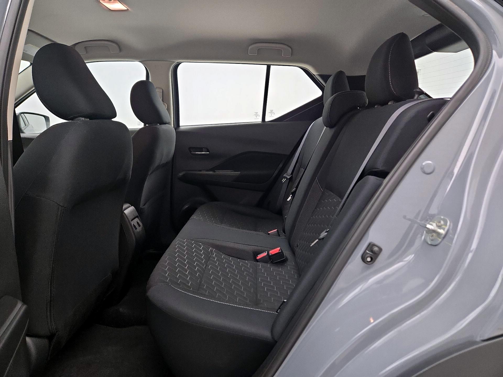 Thumbnail: 2023 Nissan Kicks - 18