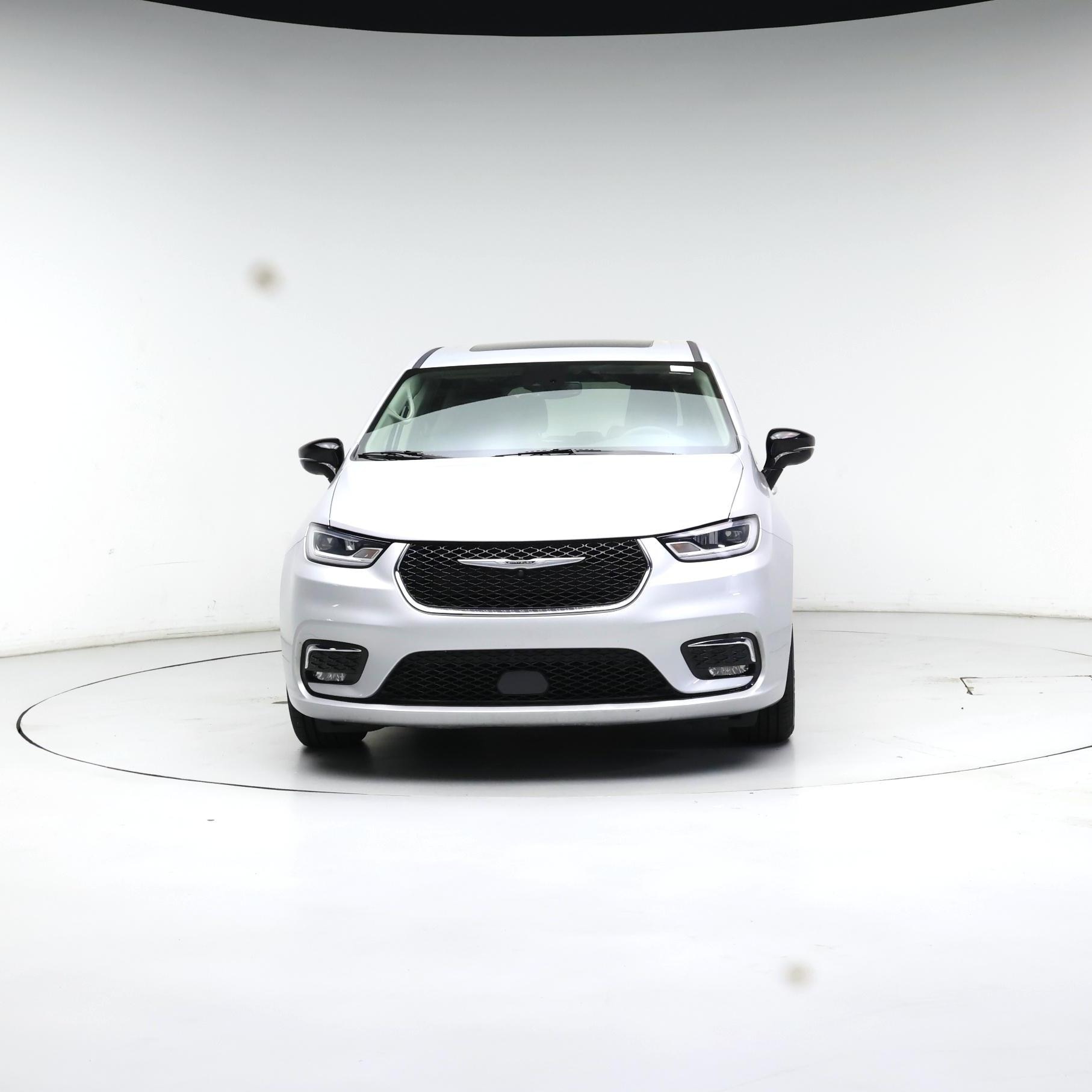 Thumbnail: 2024 Chrysler Pacifica - 5