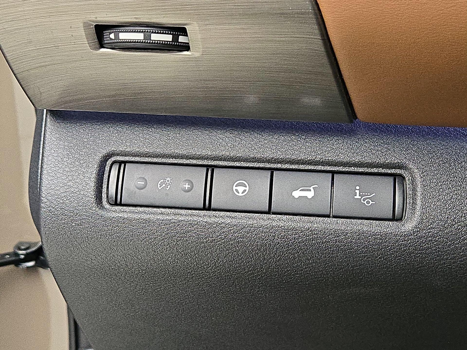 Thumbnail: 2024 Nissan Pathfinder - 13