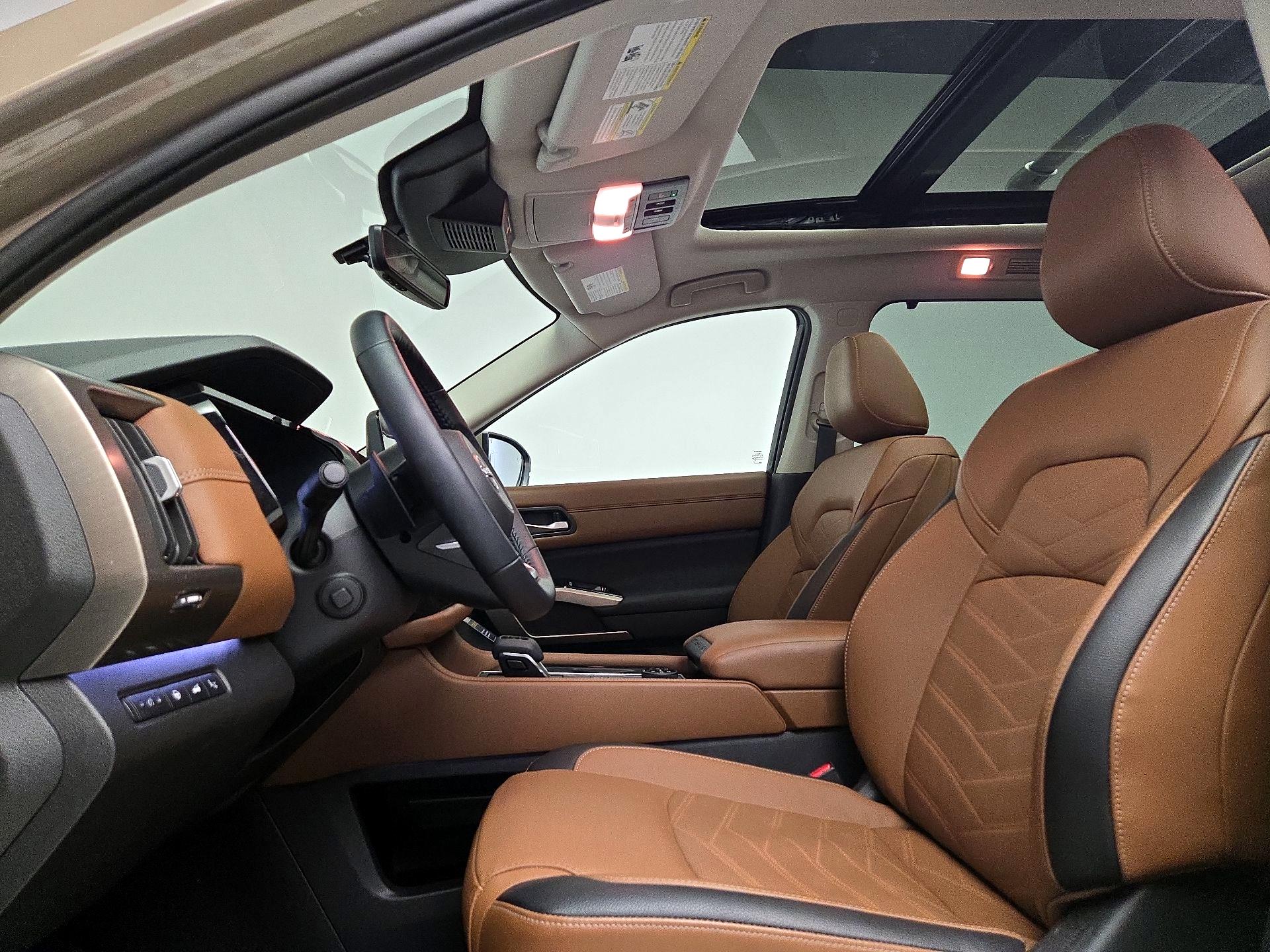 Thumbnail: 2024 Nissan Pathfinder - 20