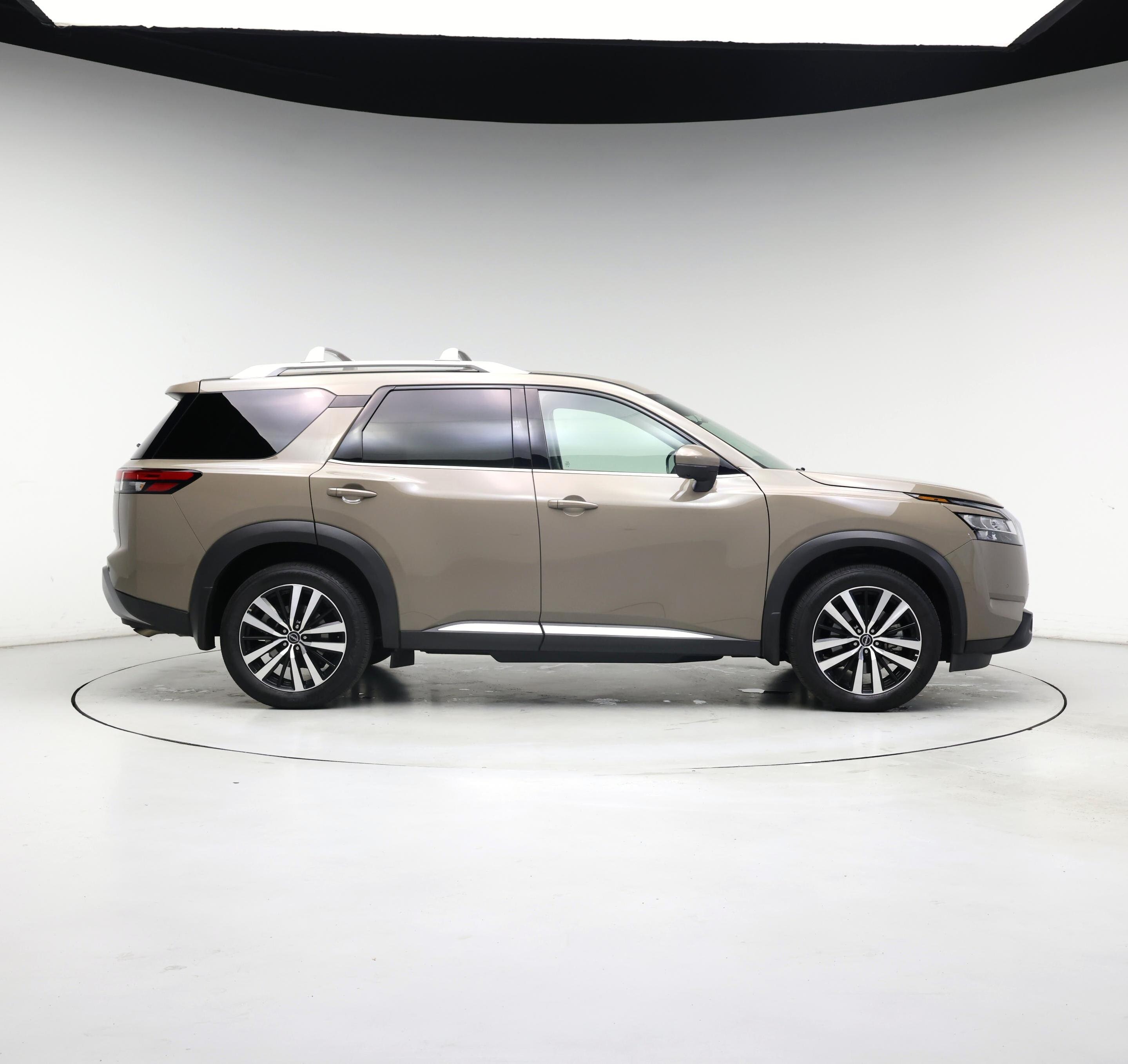 Thumbnail: 2024 Nissan Pathfinder - 7