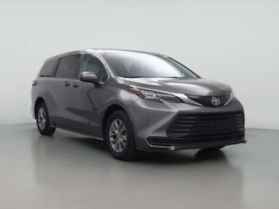 2024 Toyota Sienna Hybrid LE