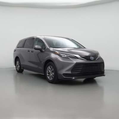 2024 Toyota Sienna LE