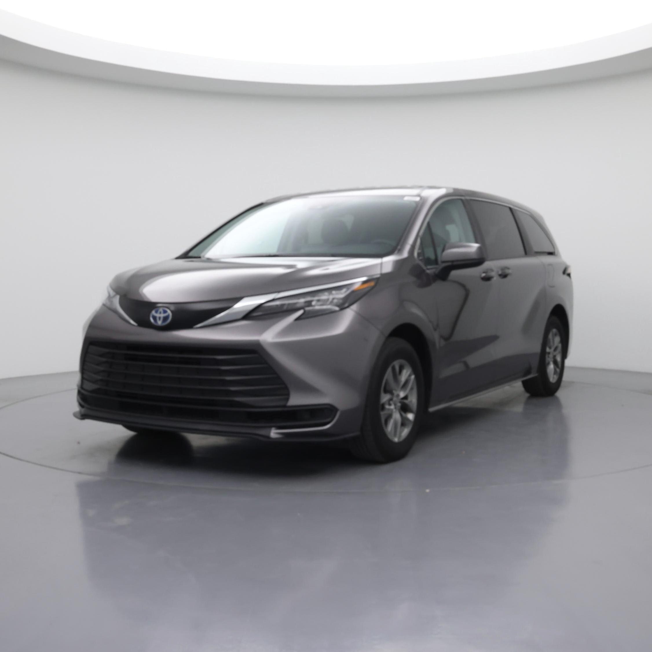 Thumbnail: 2024 Toyota Sienna - 4