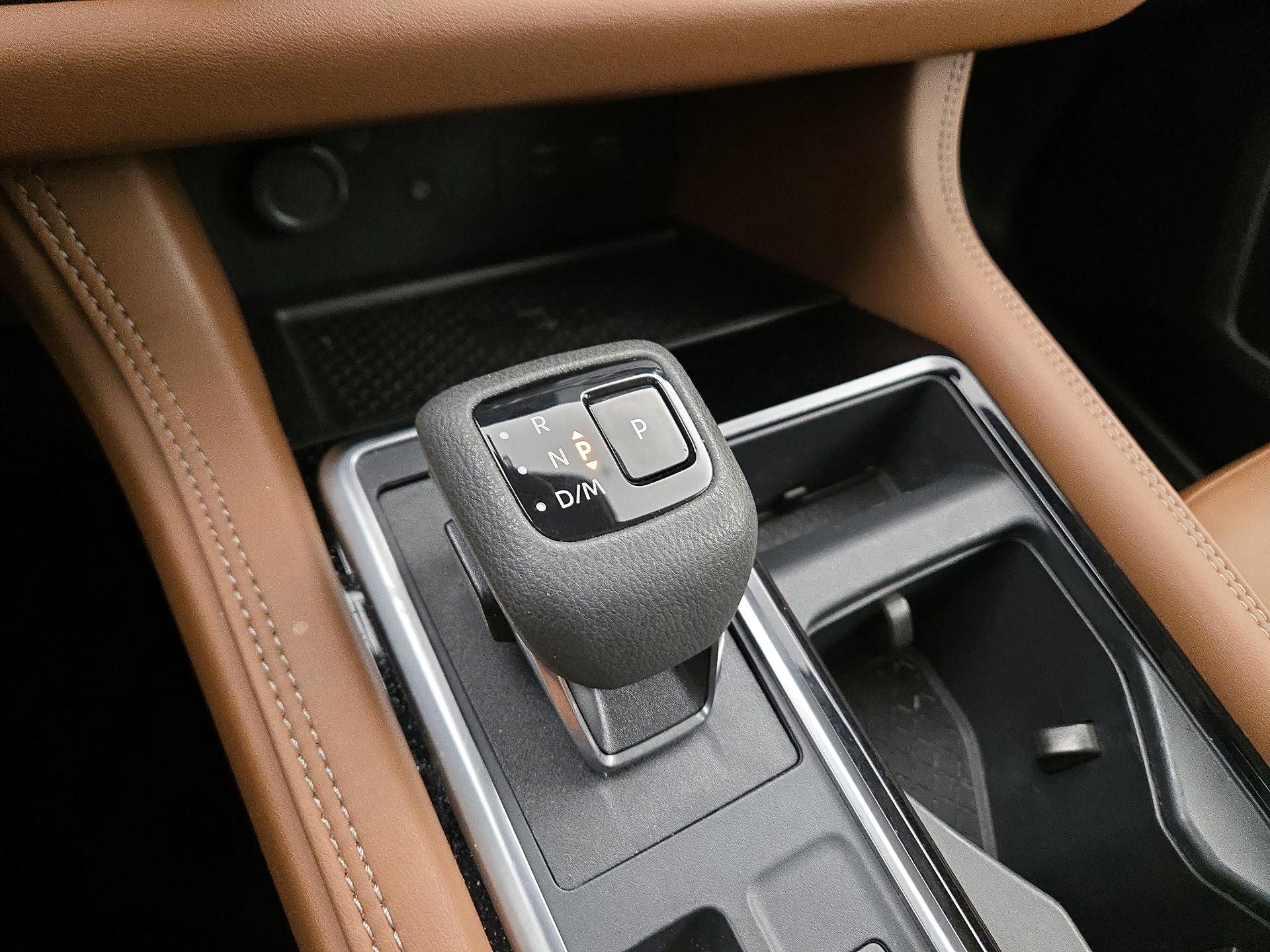 Thumbnail: 2024 Nissan Pathfinder - 17