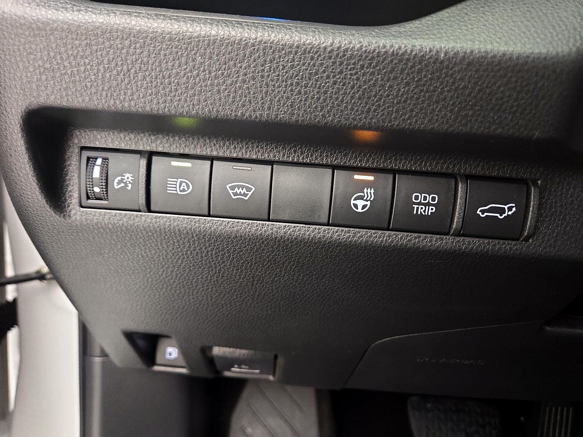 Thumbnail: 2023 Toyota RAV4 - 13