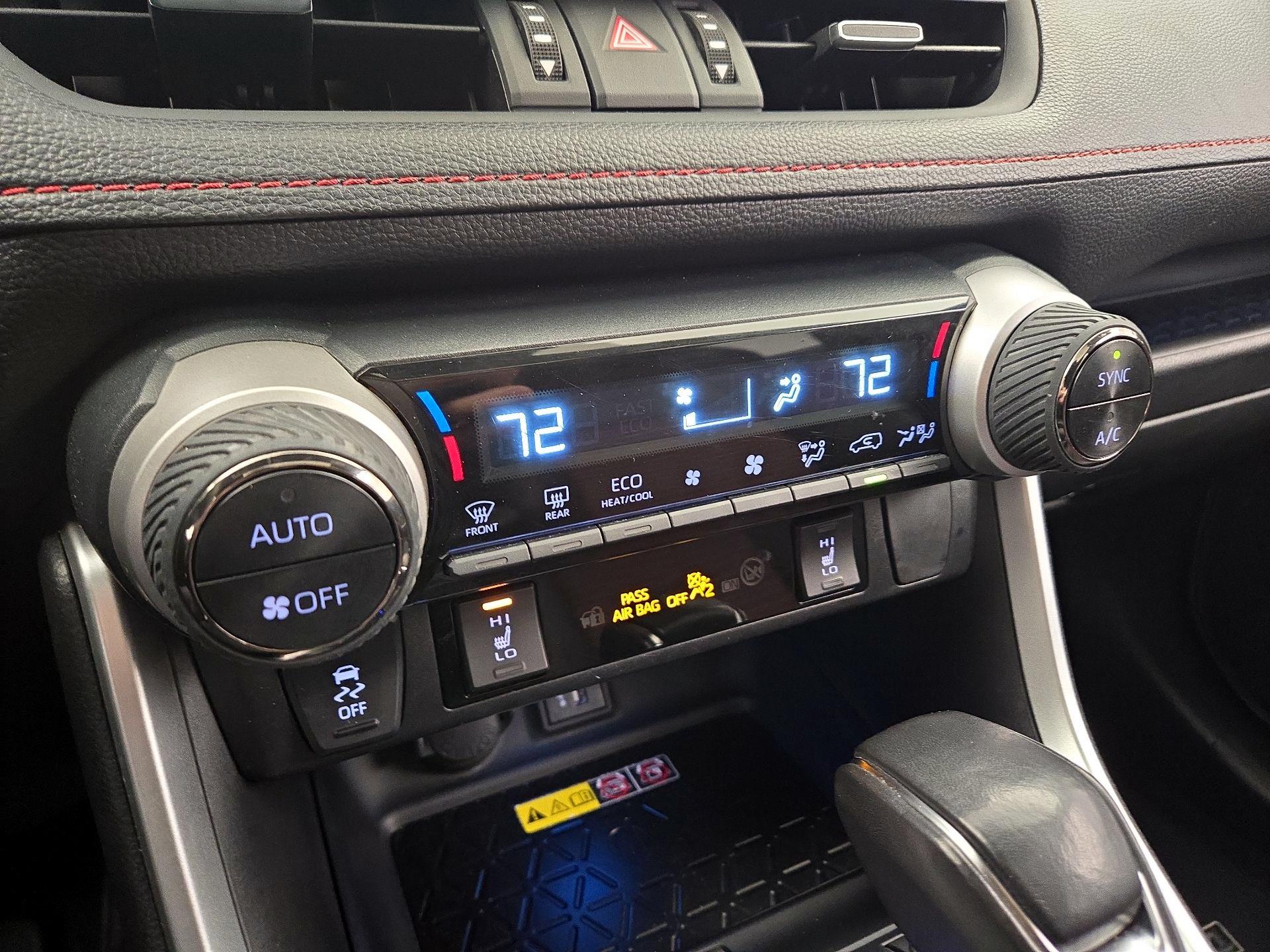 Thumbnail: 2023 Toyota RAV4 - 16