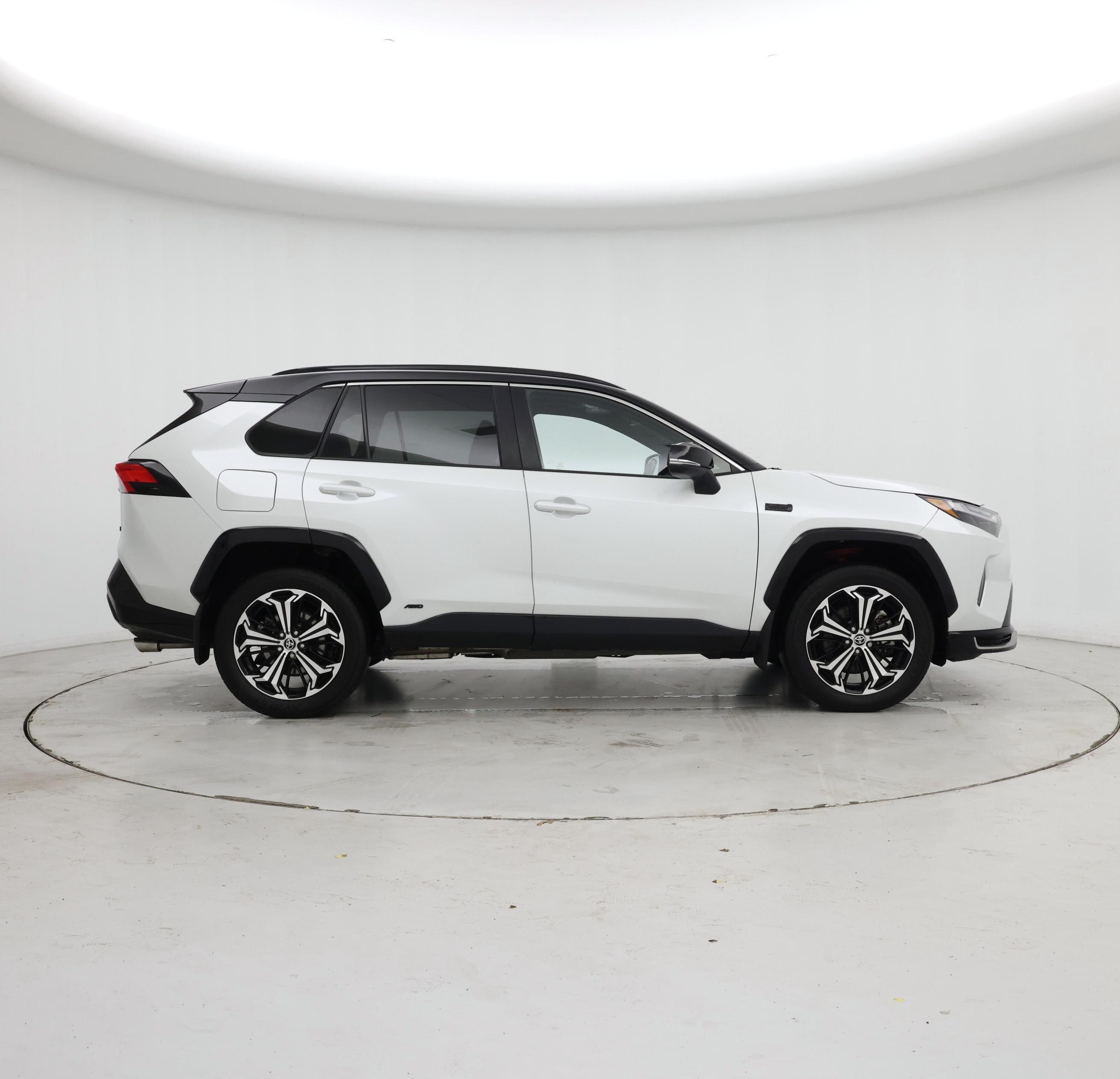 Thumbnail: 2023 Toyota RAV4 - 7