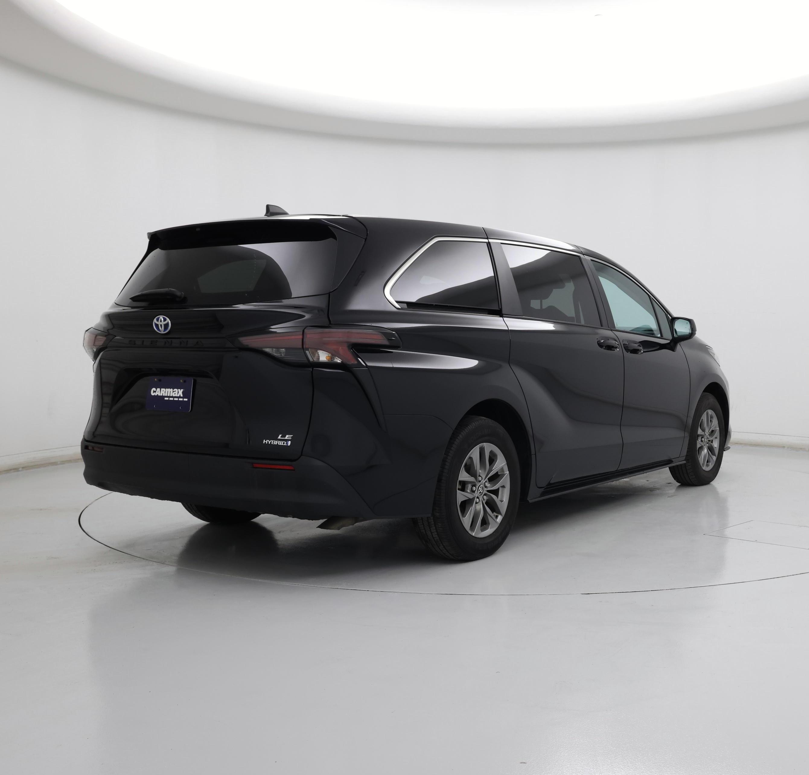 Thumbnail: 2024 Toyota Sienna - 8