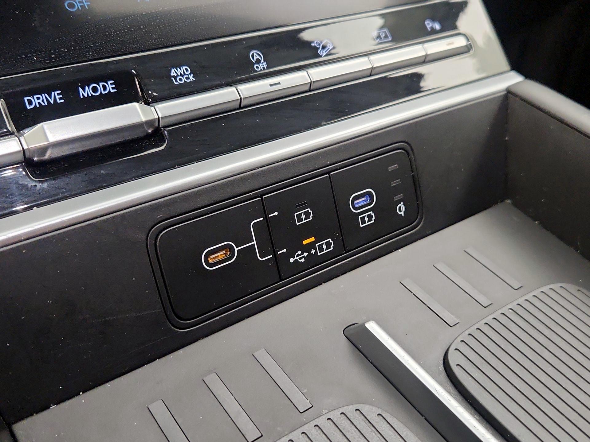 Thumbnail: 2025 Hyundai Santa Fe - 18