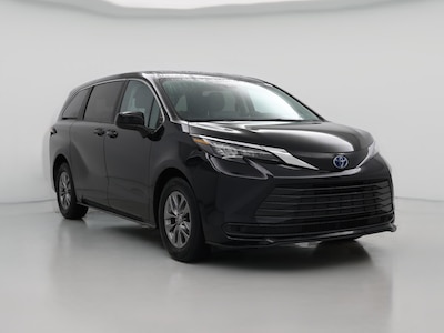 2024 Toyota Sienna Hybrid LE