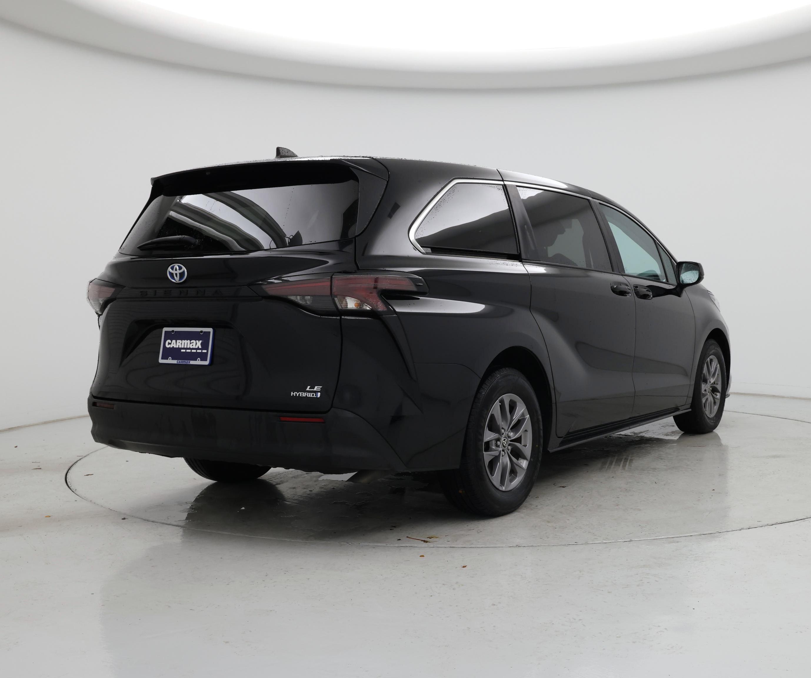 Thumbnail: 2024 Toyota Sienna - 8