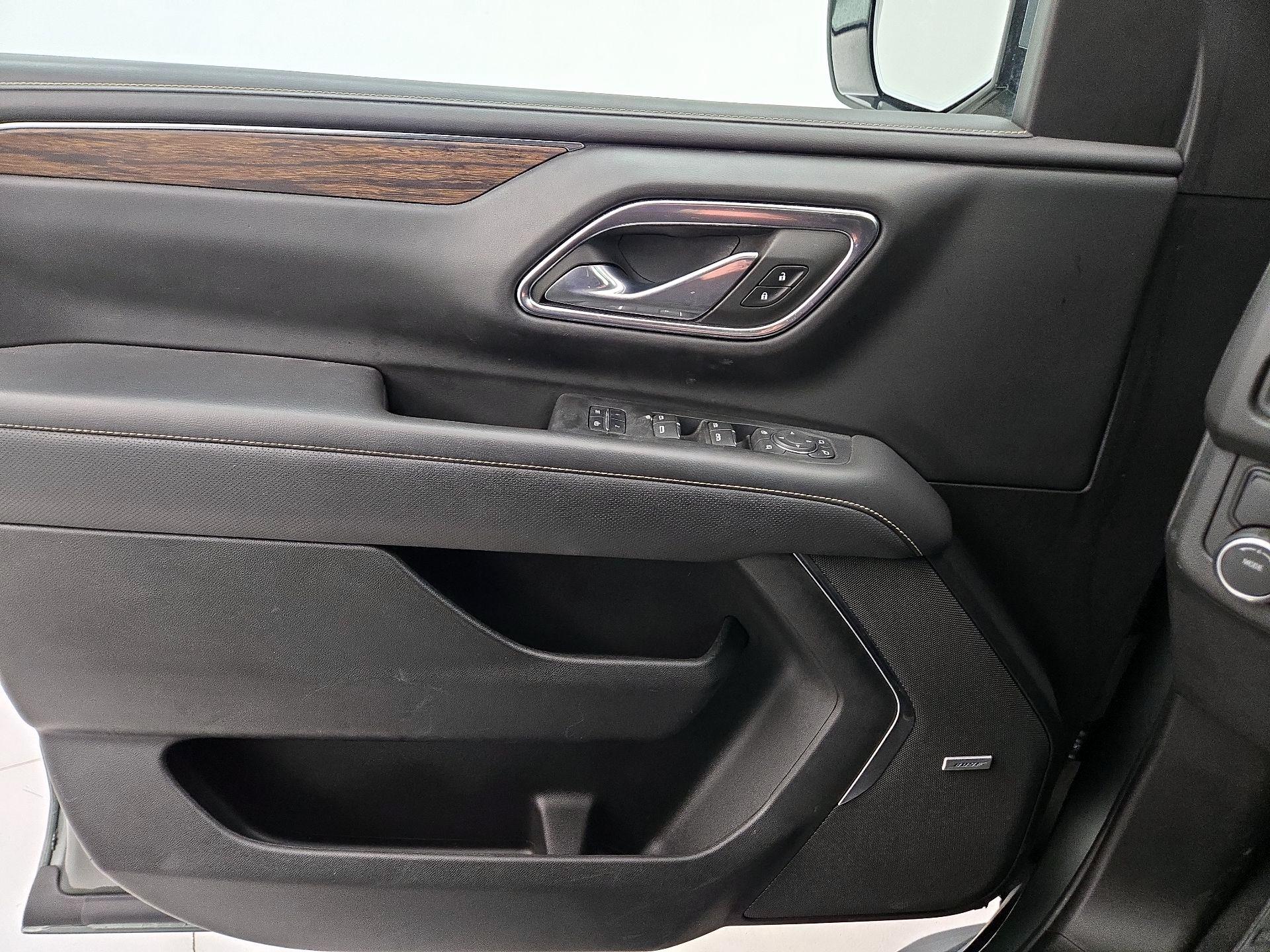 Thumbnail: 2023 Chevrolet Suburban - 12