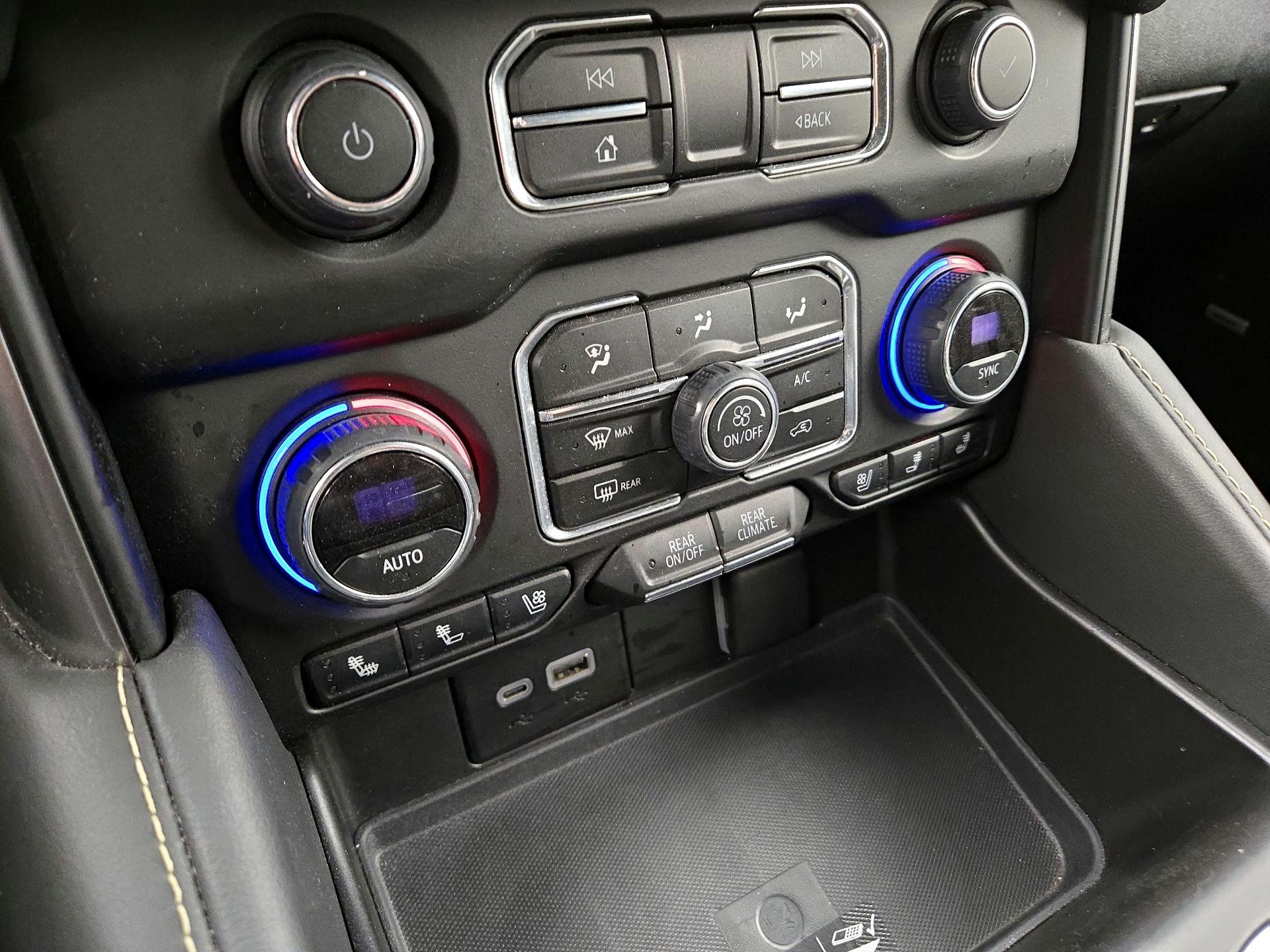 Thumbnail: 2023 Chevrolet Suburban - 16