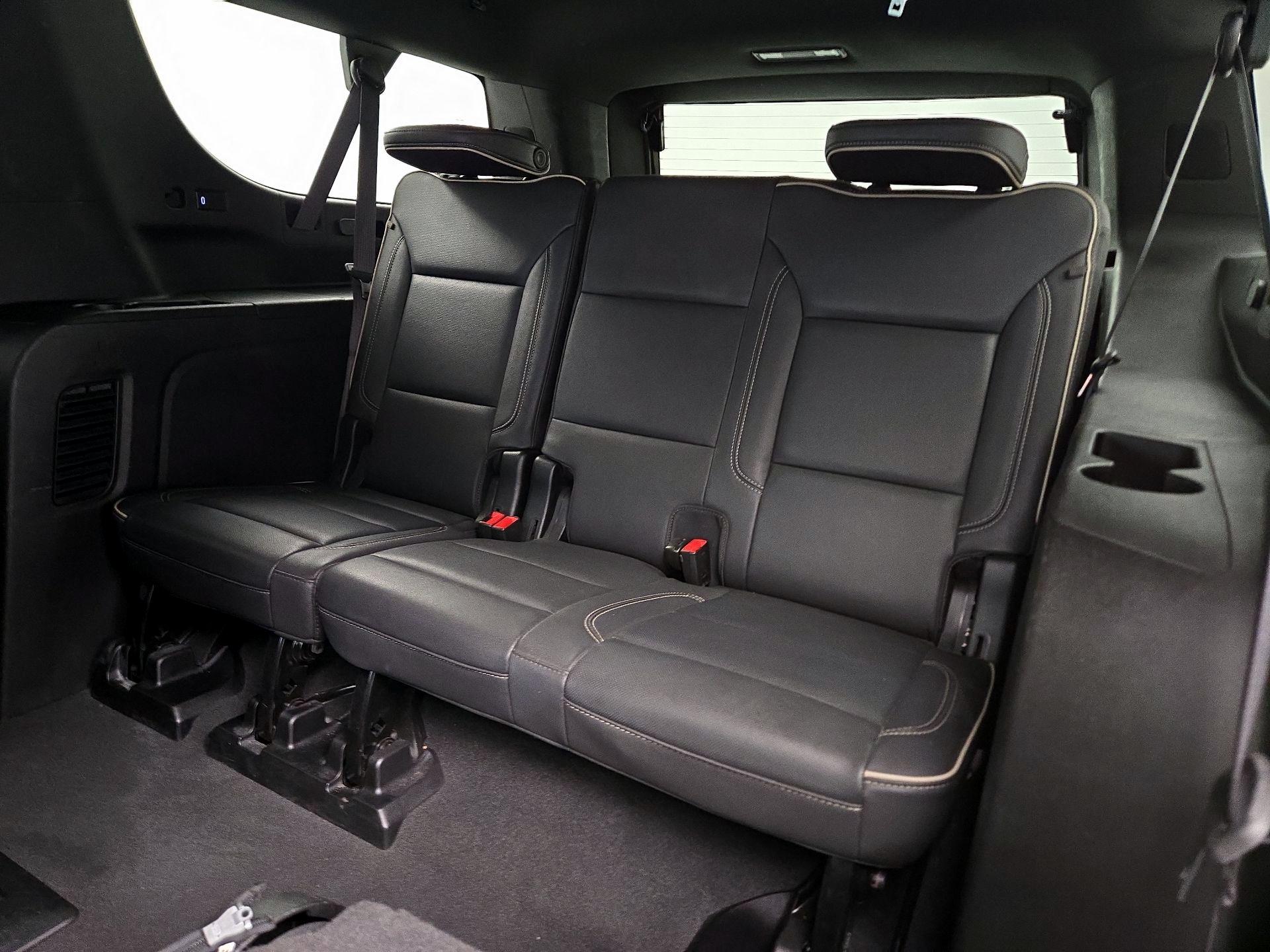 Thumbnail: 2023 Chevrolet Suburban - 20