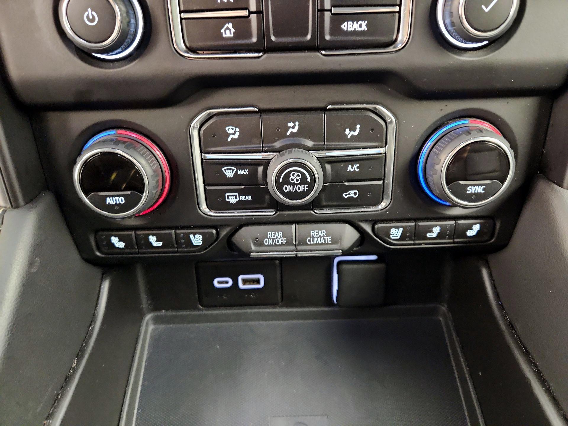 Thumbnail: 2023 Chevrolet Suburban - 16