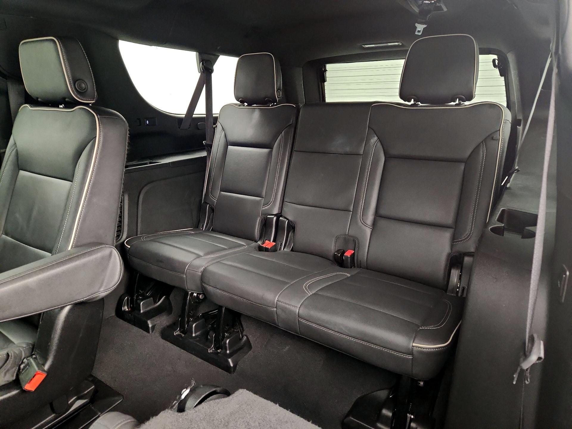 Thumbnail: 2023 Chevrolet Suburban - 20