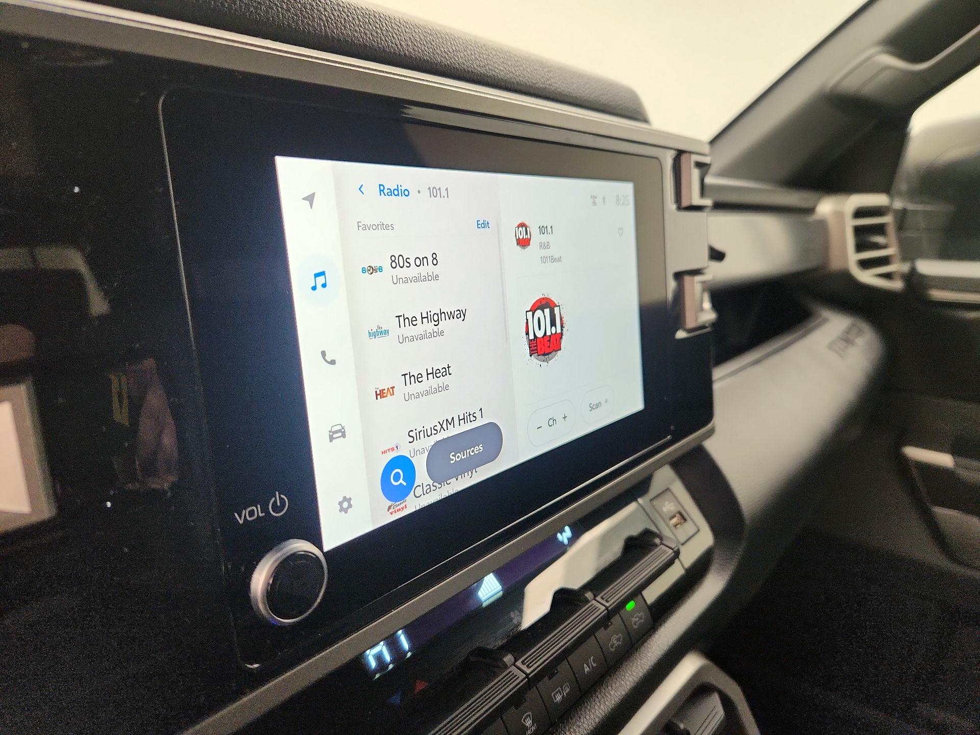 Thumbnail: 2025 Toyota Tundra - 15