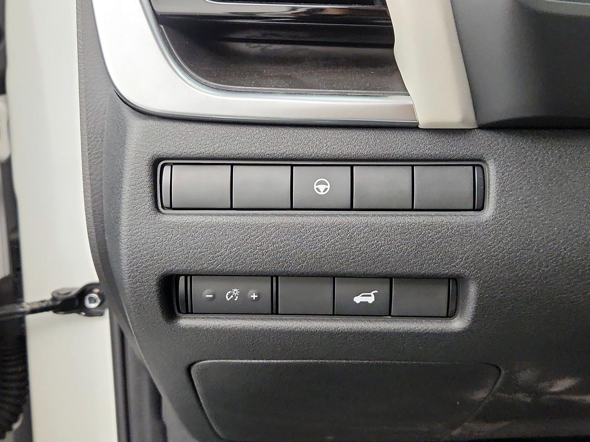 Thumbnail: 2021 Nissan Rogue - 13