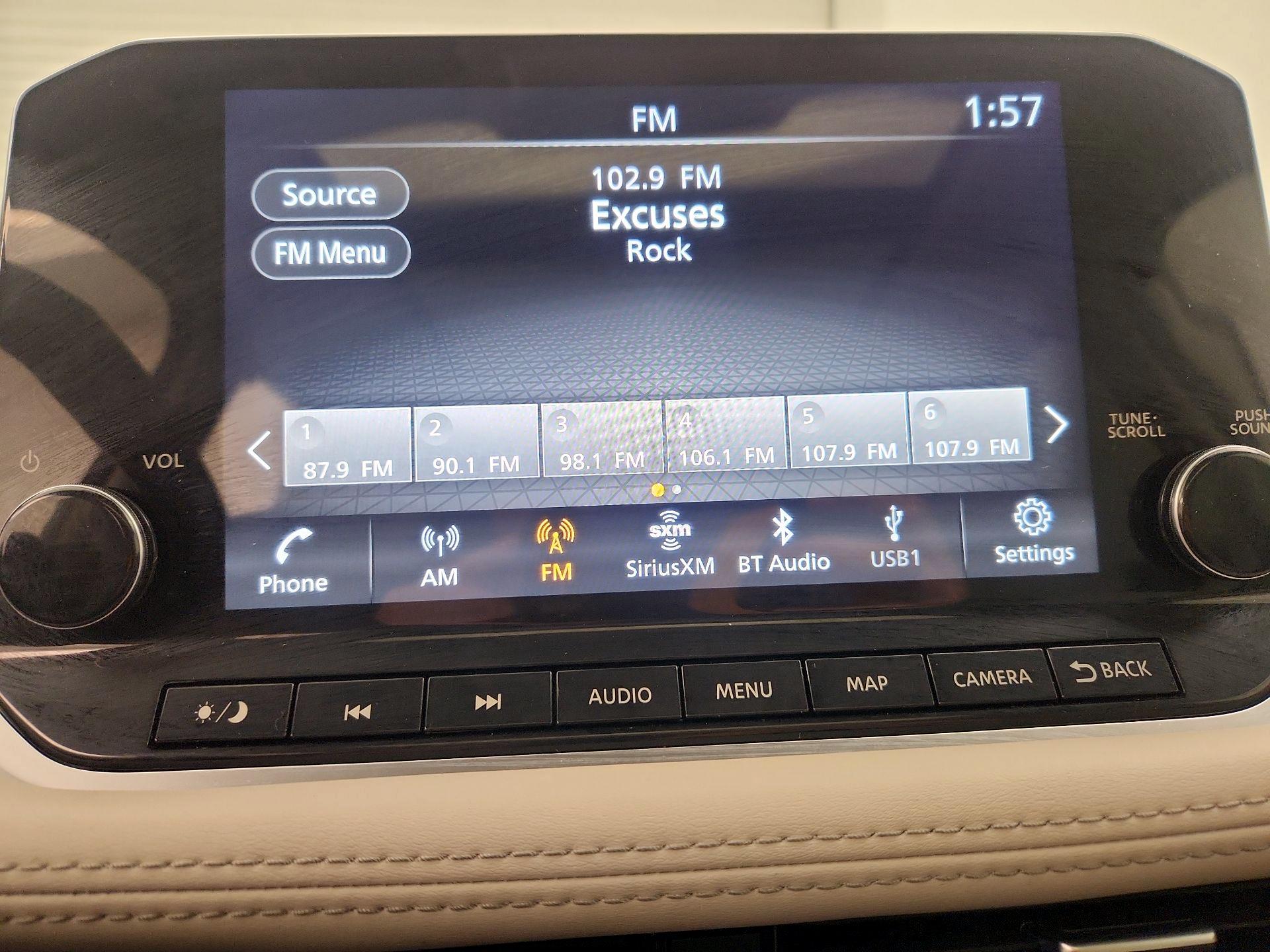 Thumbnail: 2023 Nissan Rogue - 15