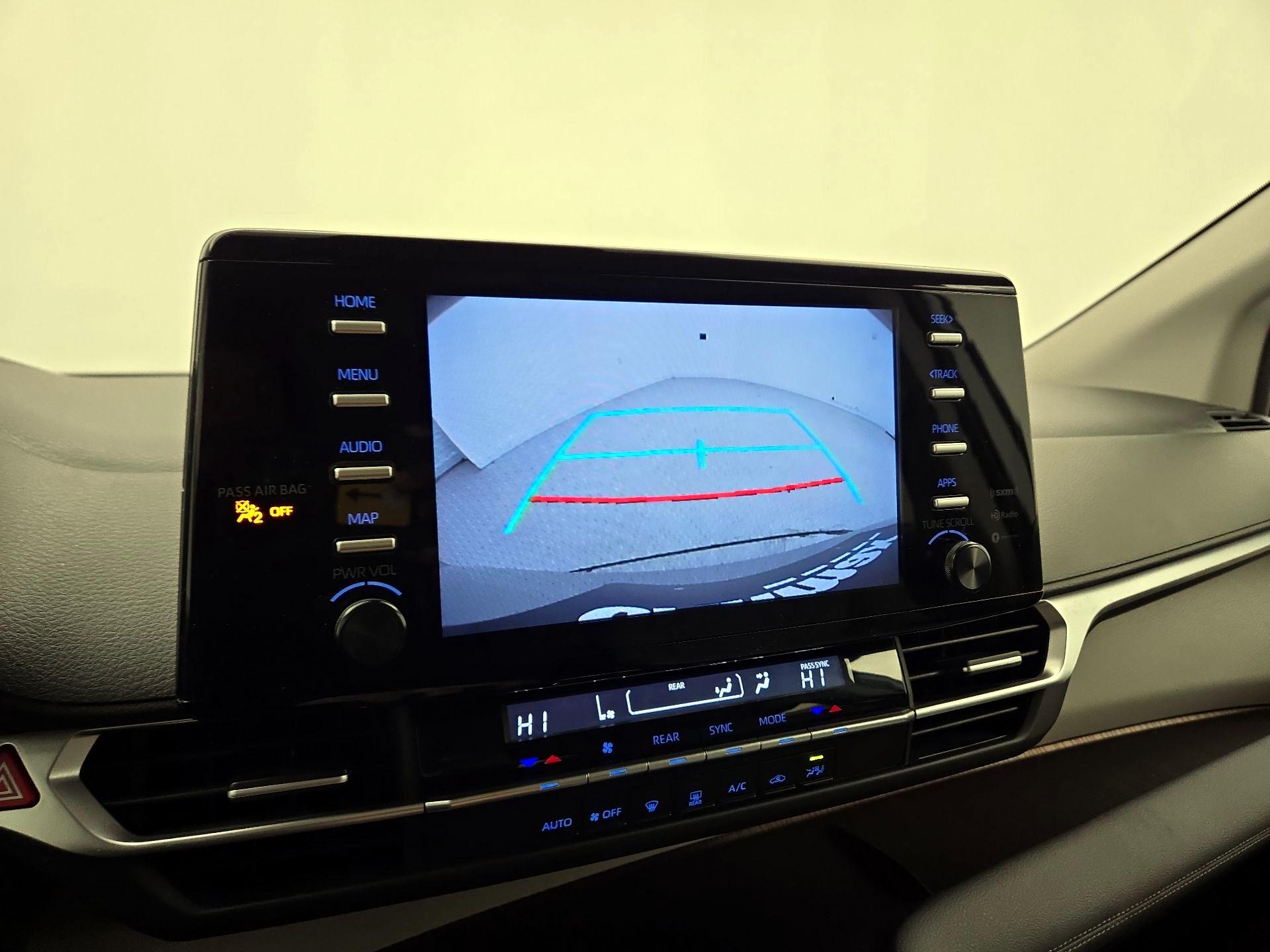 Thumbnail: 2024 Toyota Sienna - 14