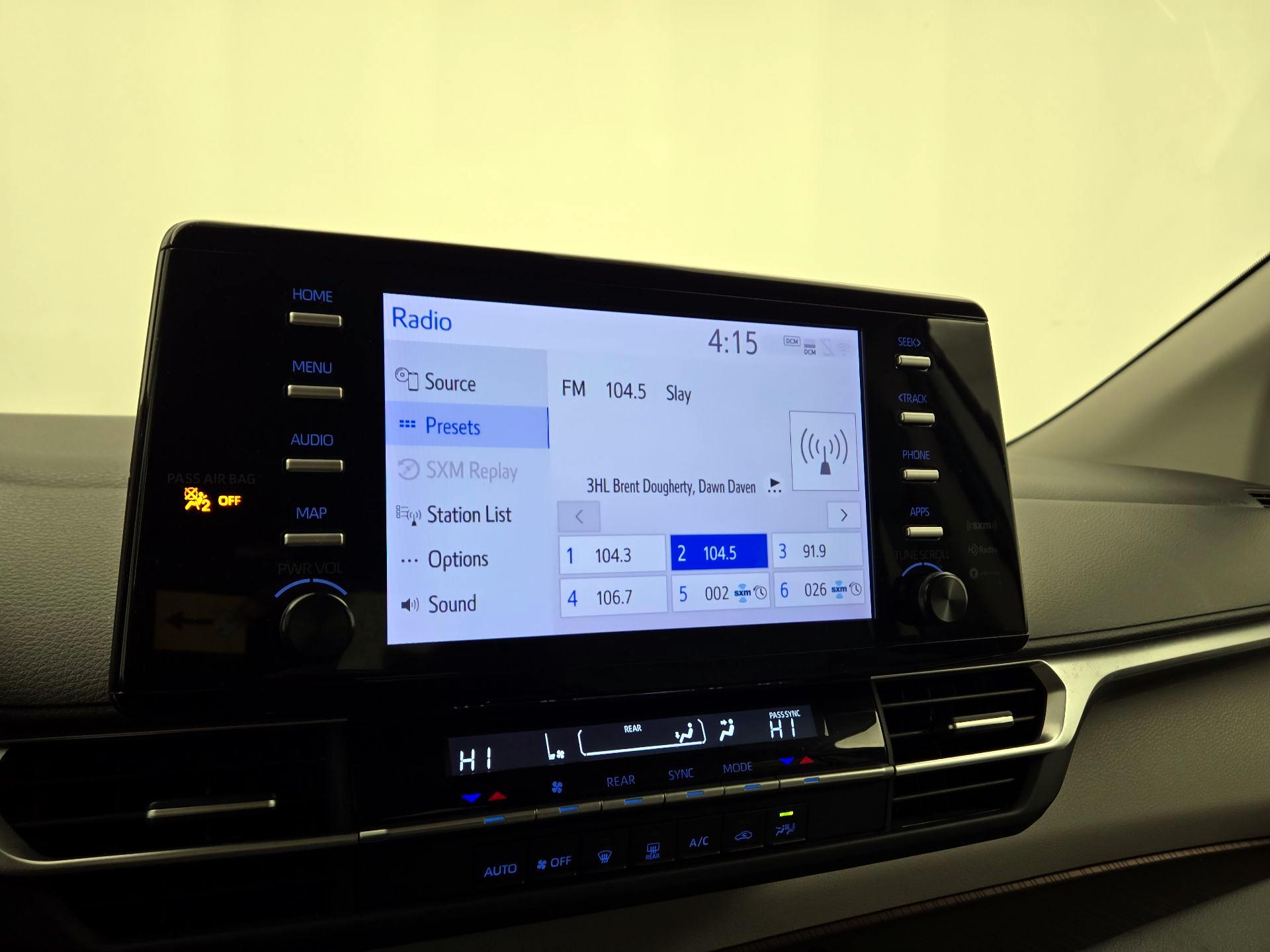 Thumbnail: 2024 Toyota Sienna - 15