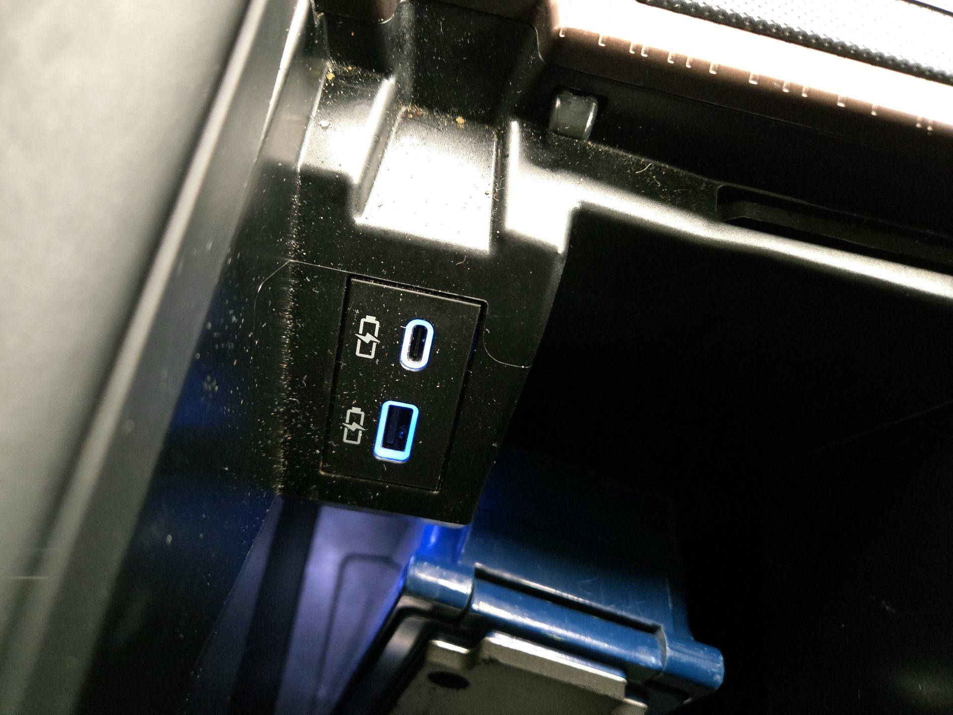 Thumbnail: 2024 Toyota Sienna - 18