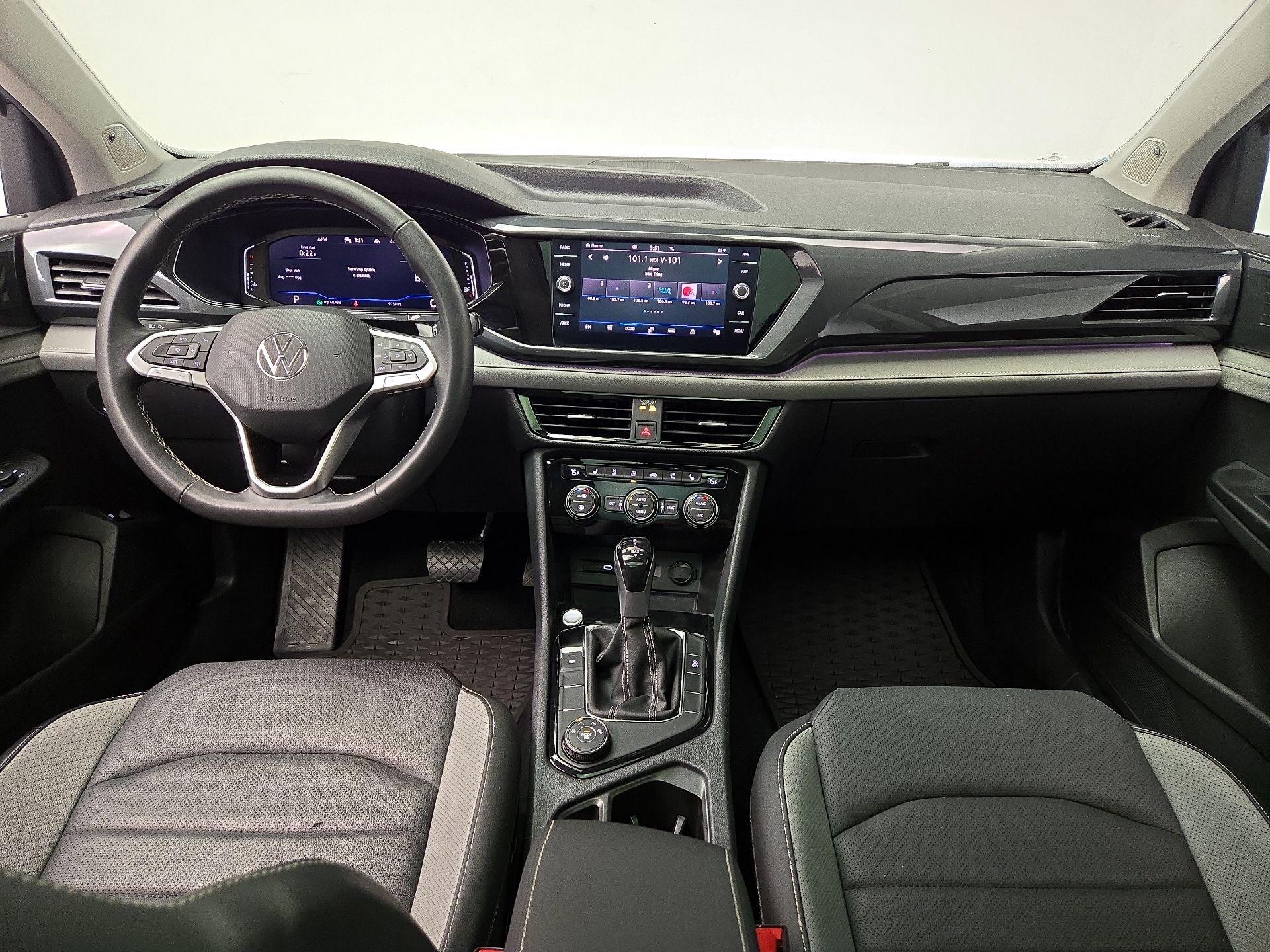 Thumbnail: 2022 Volkswagen Taos - 9