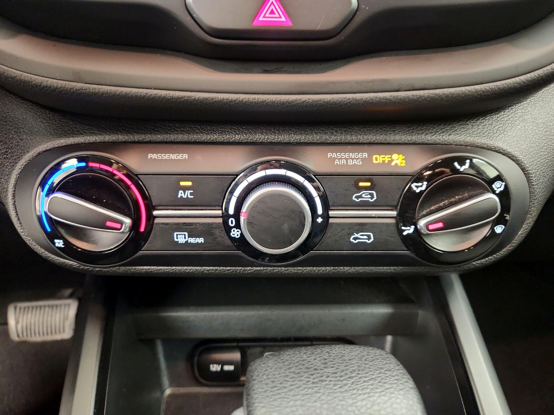 Thumbnail: 2023 Kia Soul - 16