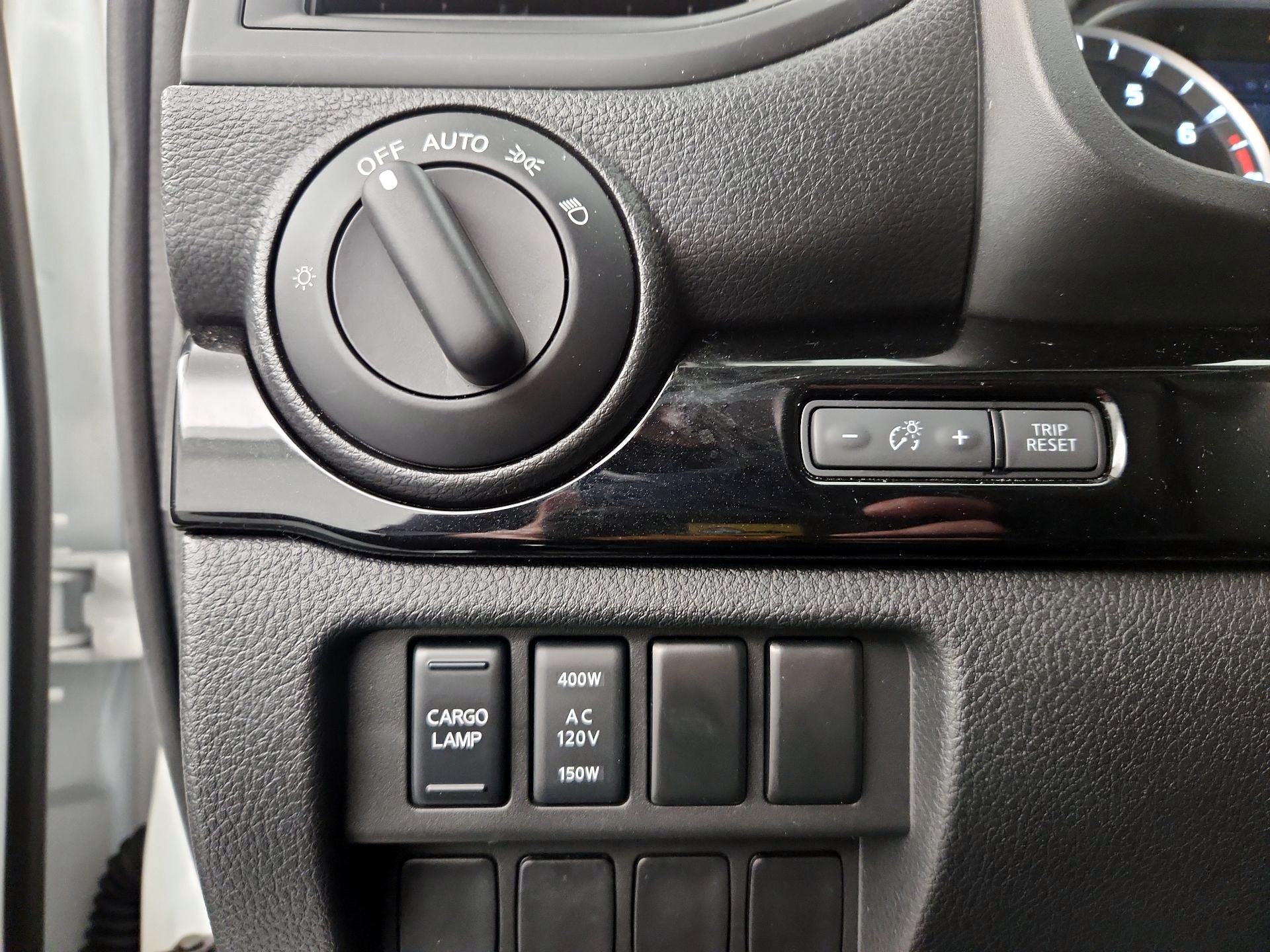 Thumbnail: 2024 Nissan Titan - 13