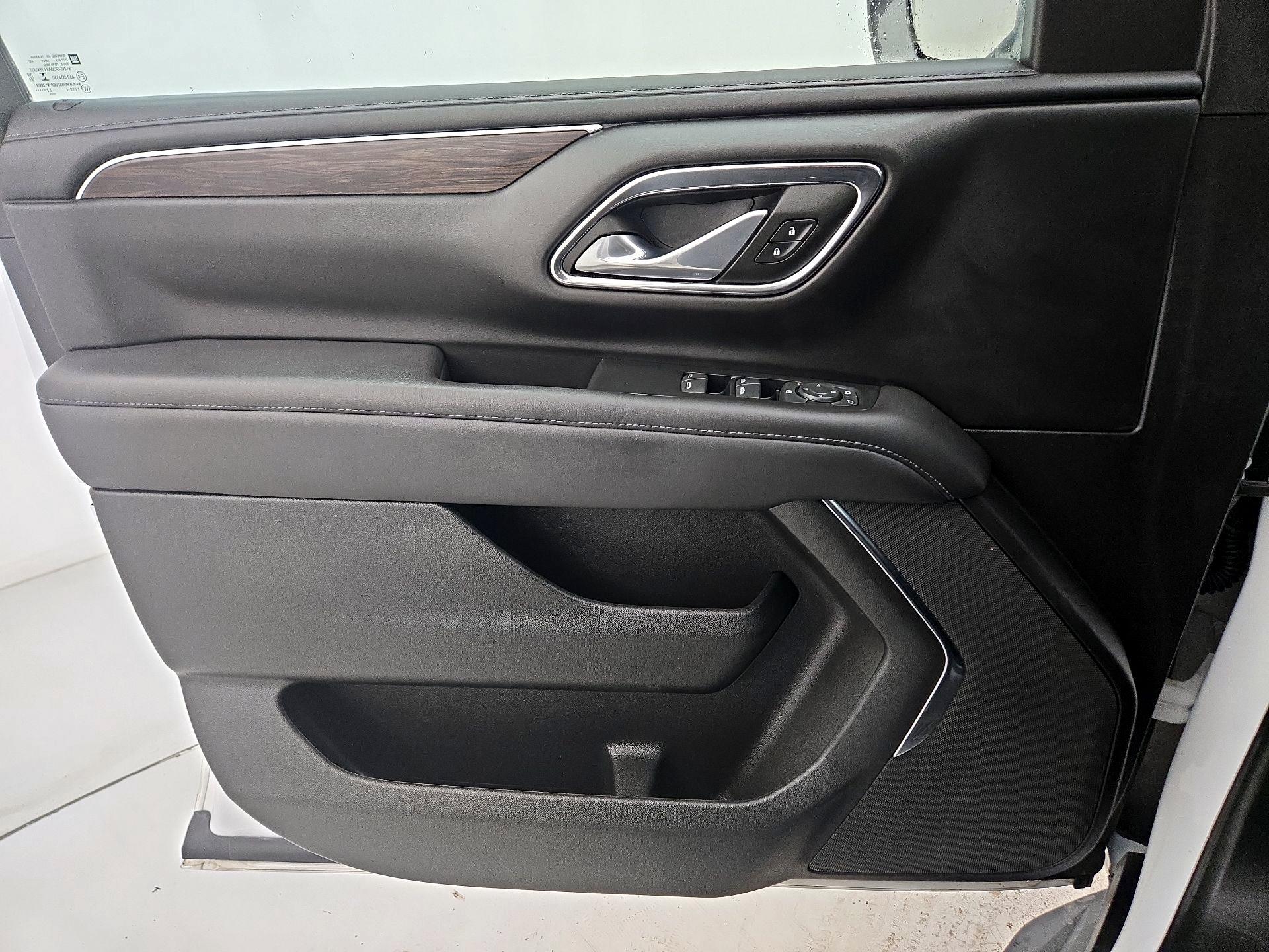 Thumbnail: 2023 Chevrolet Tahoe - 12