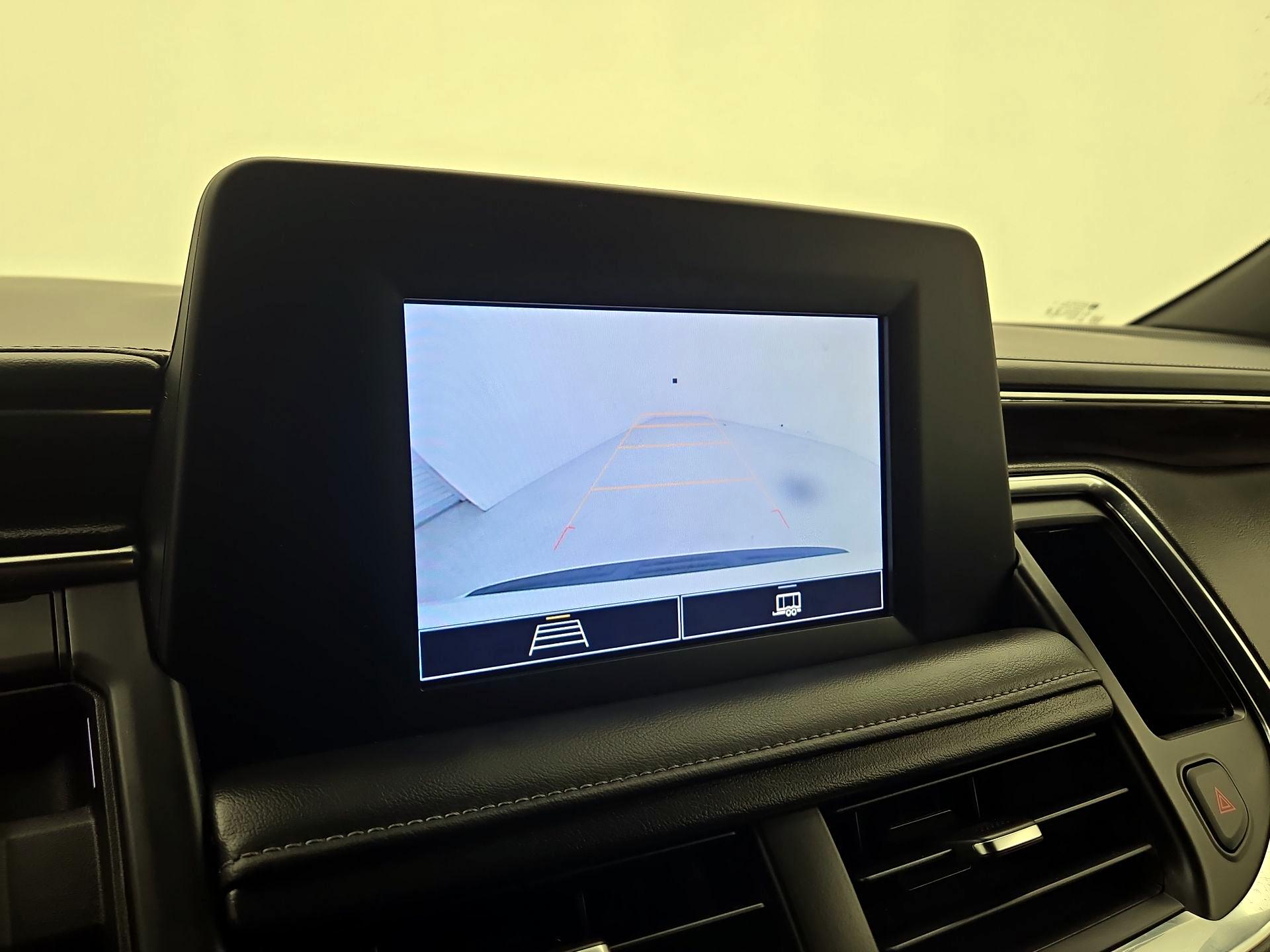 Thumbnail: 2023 Chevrolet Tahoe - 14