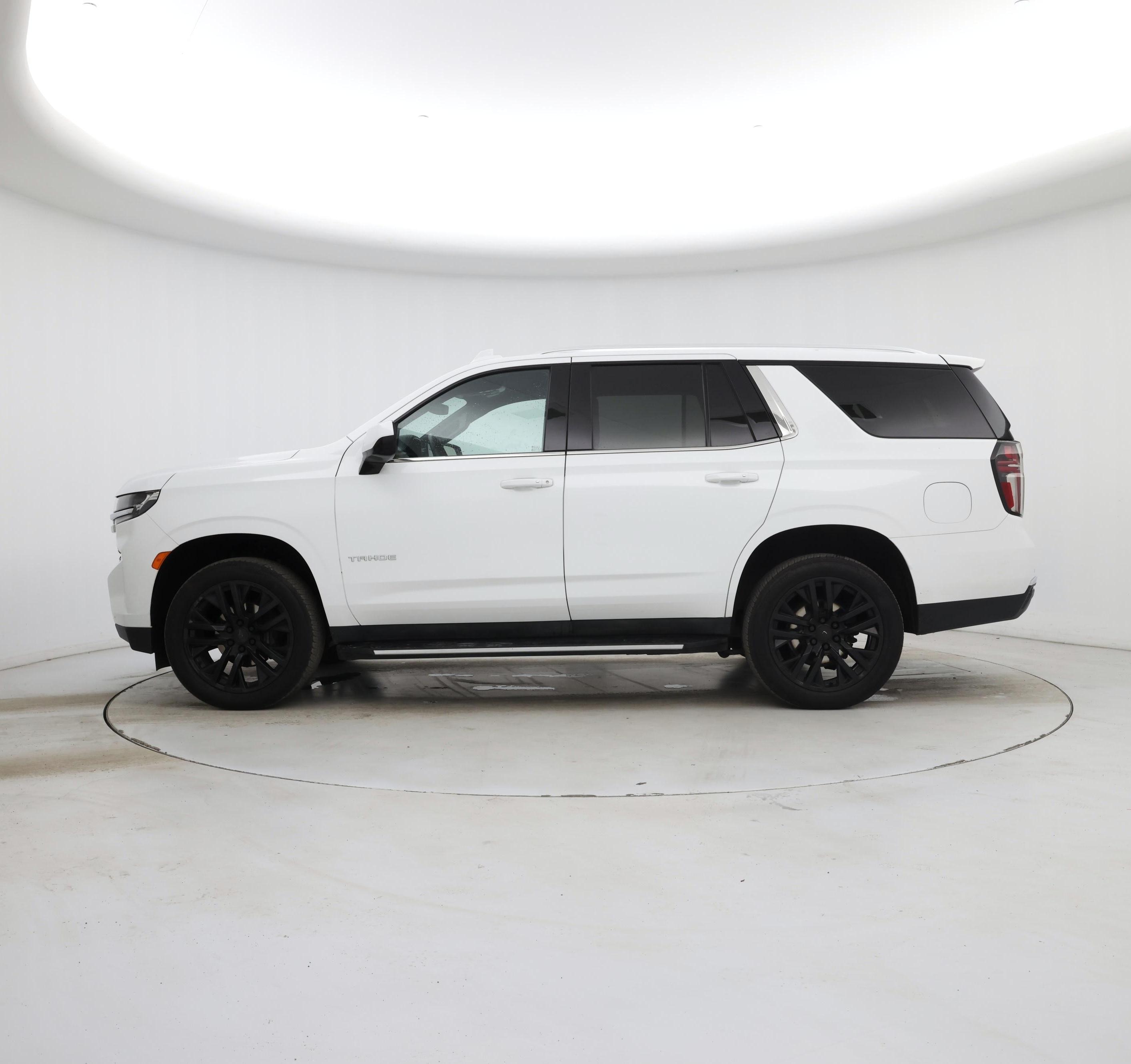 Thumbnail: 2023 Chevrolet Tahoe - 3