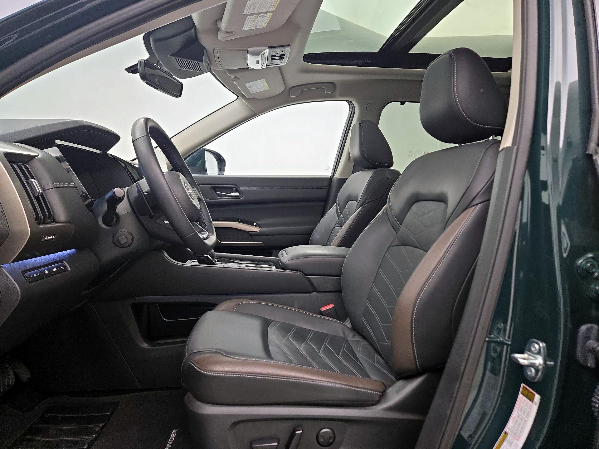 Thumbnail: 2024 Nissan Pathfinder - 11