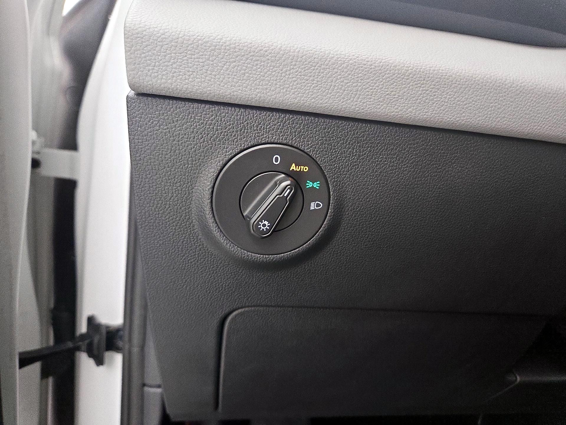 Thumbnail: 2023 Volkswagen Taos - 13