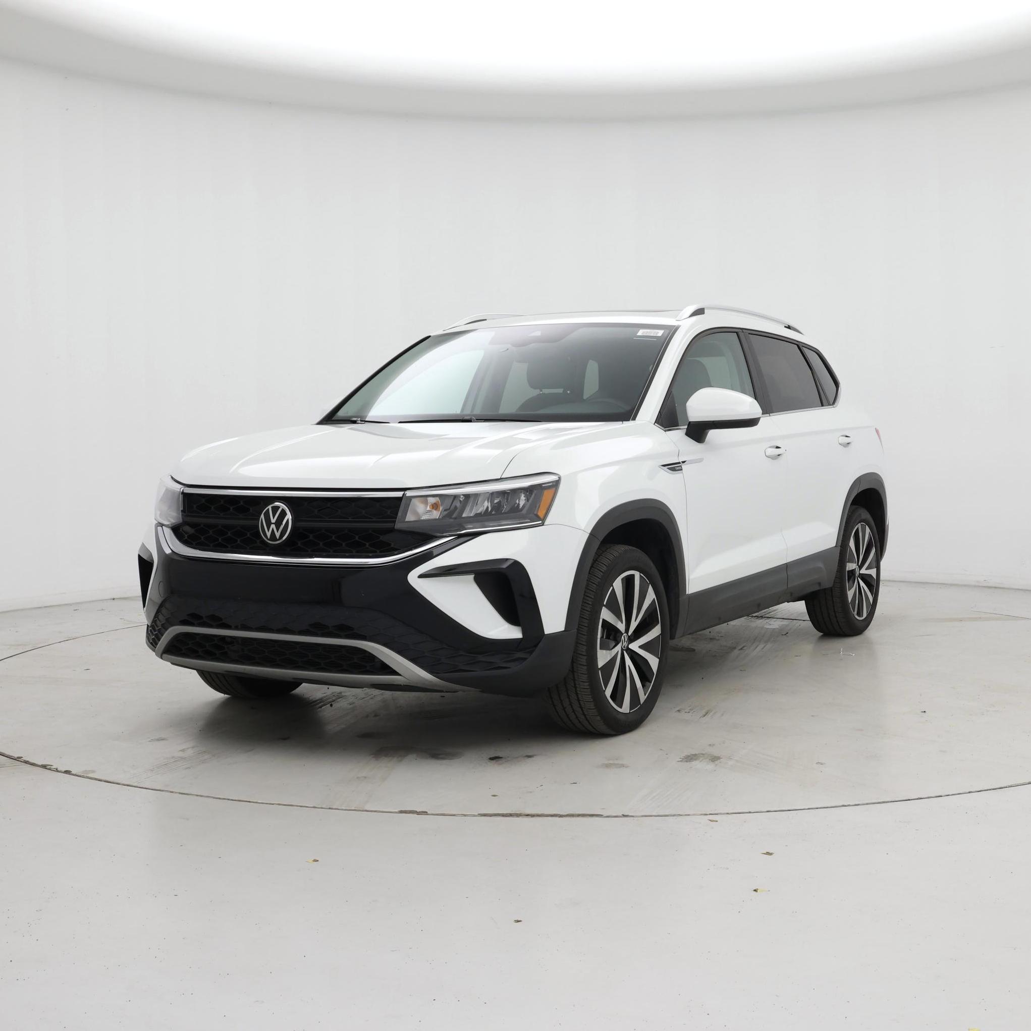 Thumbnail: 2023 Volkswagen Taos - 4