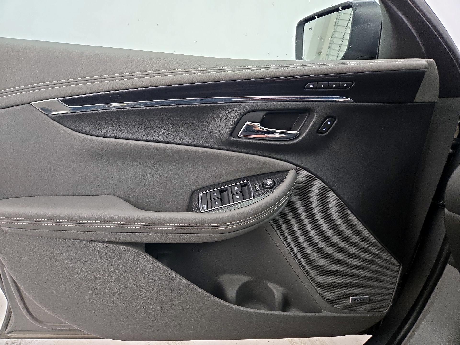 Thumbnail: 2017 Chevrolet Impala - 12